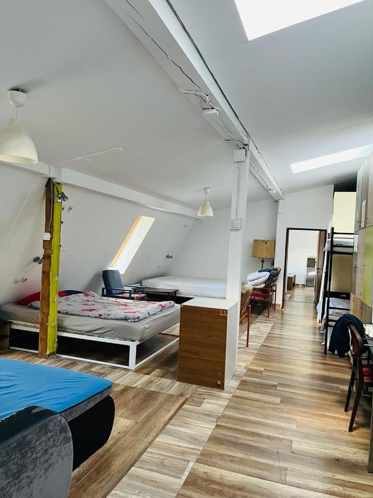 Zen Hostel