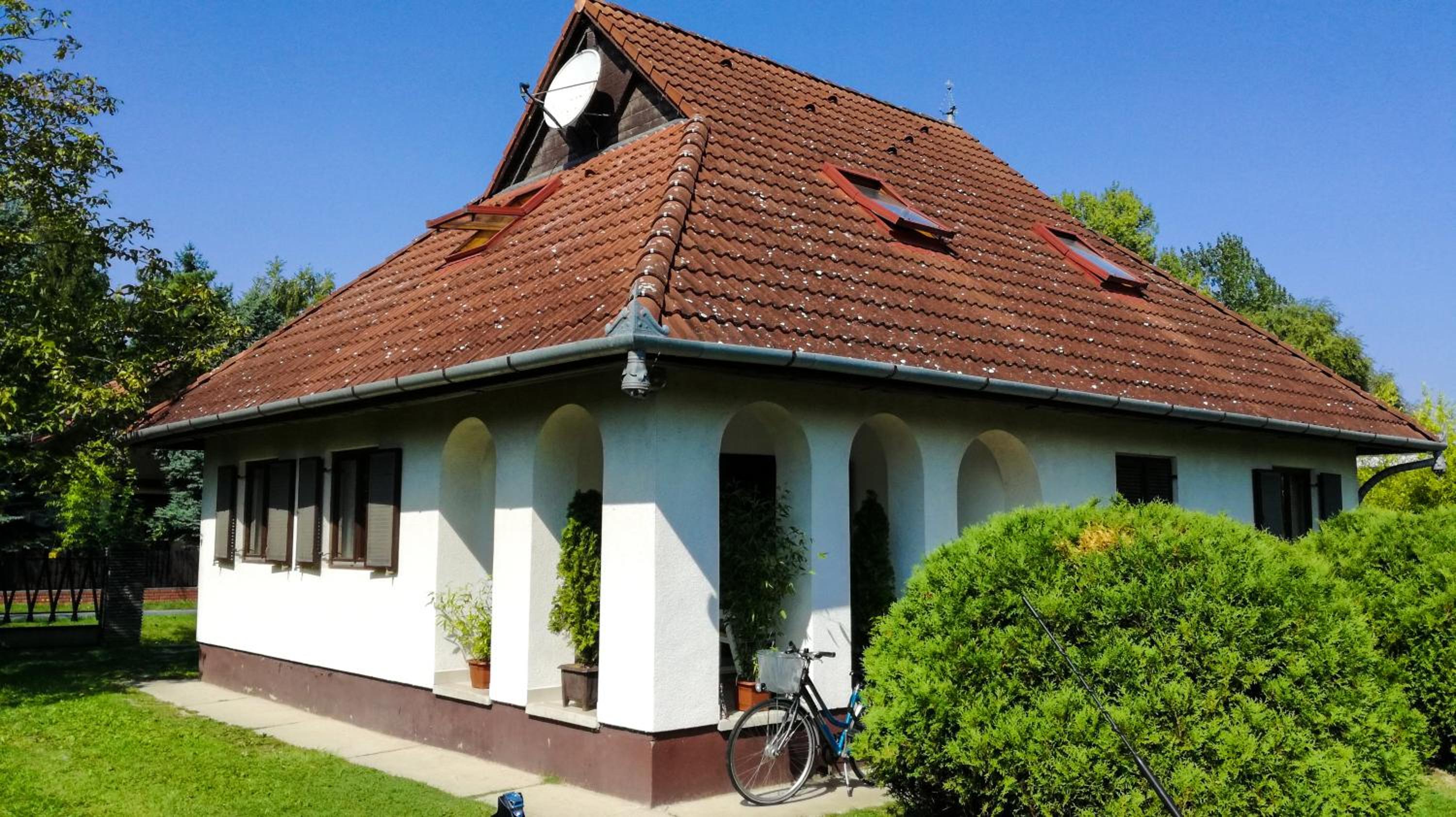 Pelikan Apartman, strand 60 meter