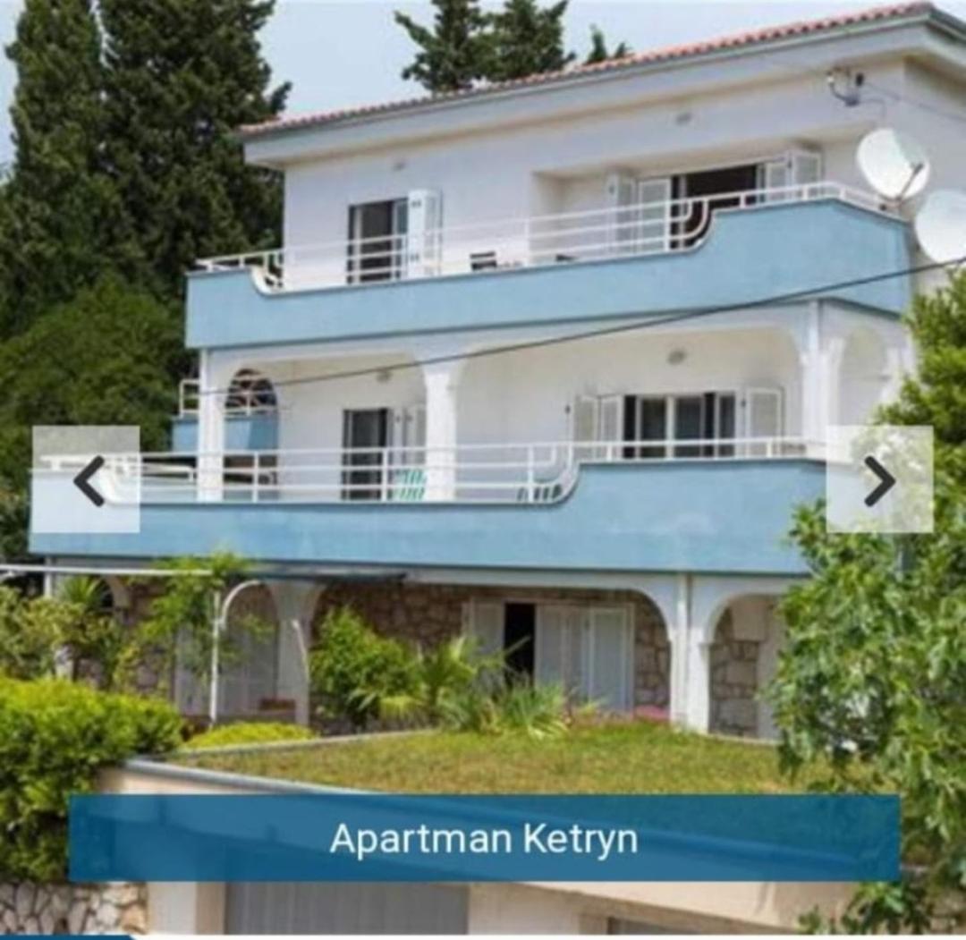 Apartmani Ketryn view 2