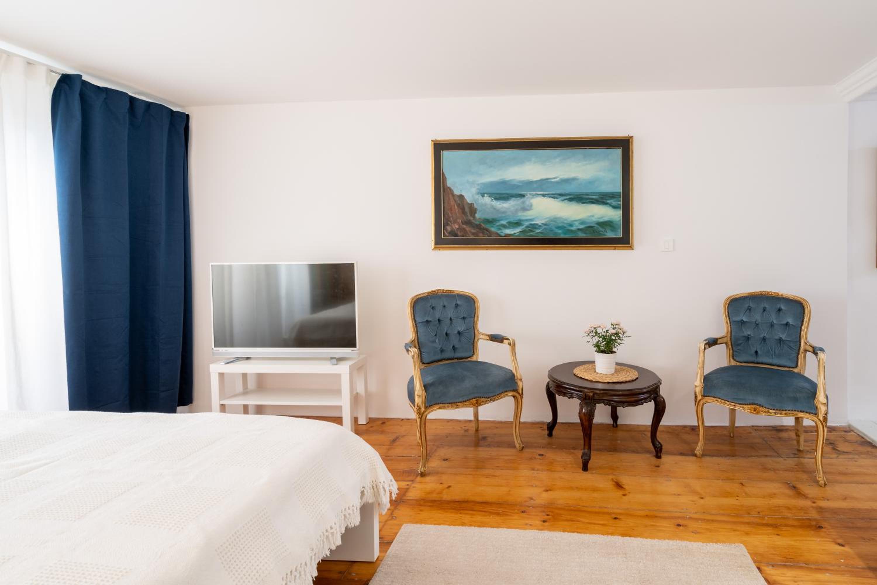 Apartments & Rooms Carera 6