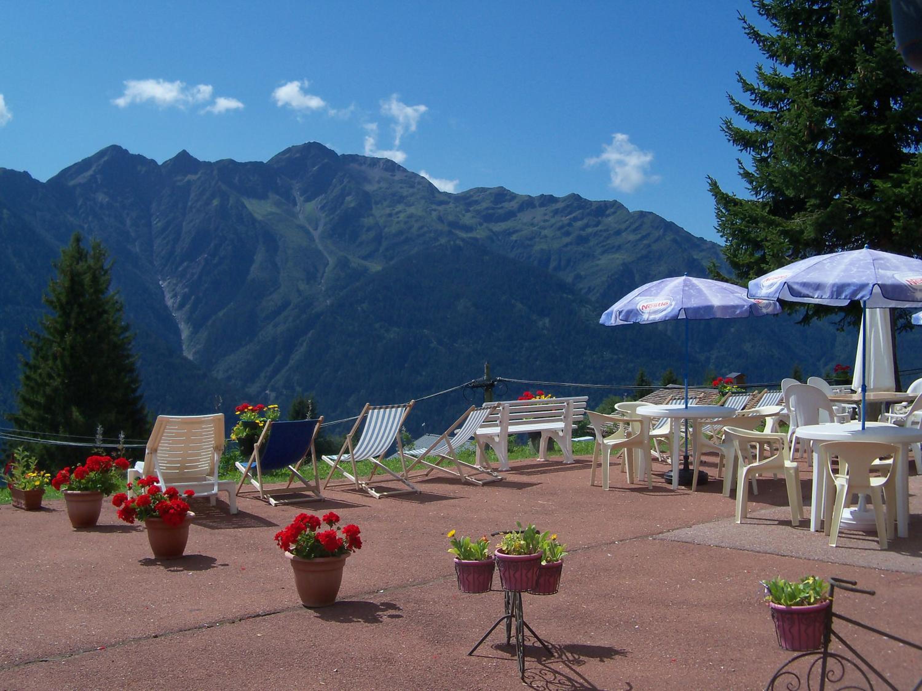 outdoor BBQ area