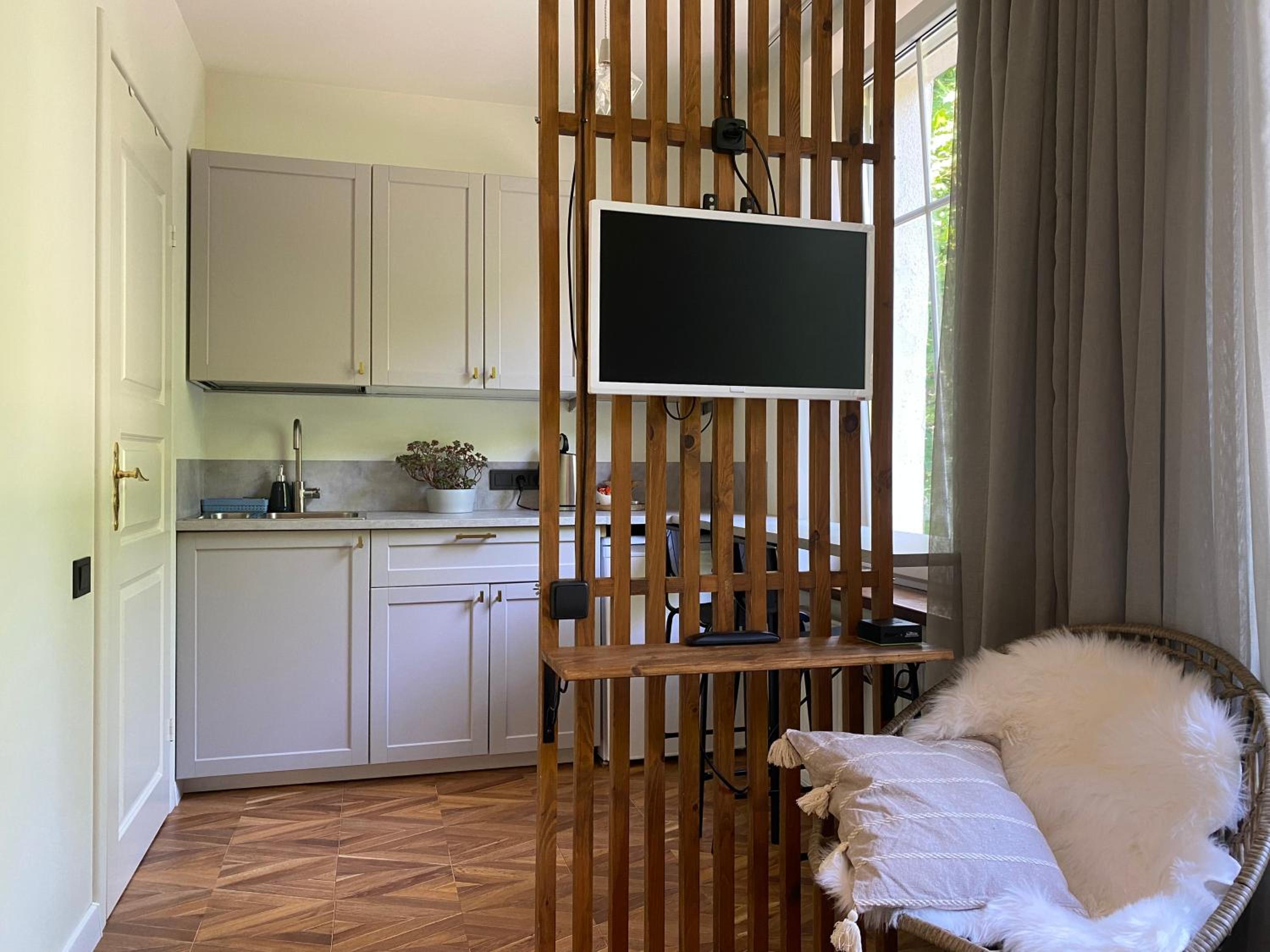 Cozy and bright Šaulių studio in Klaipeda