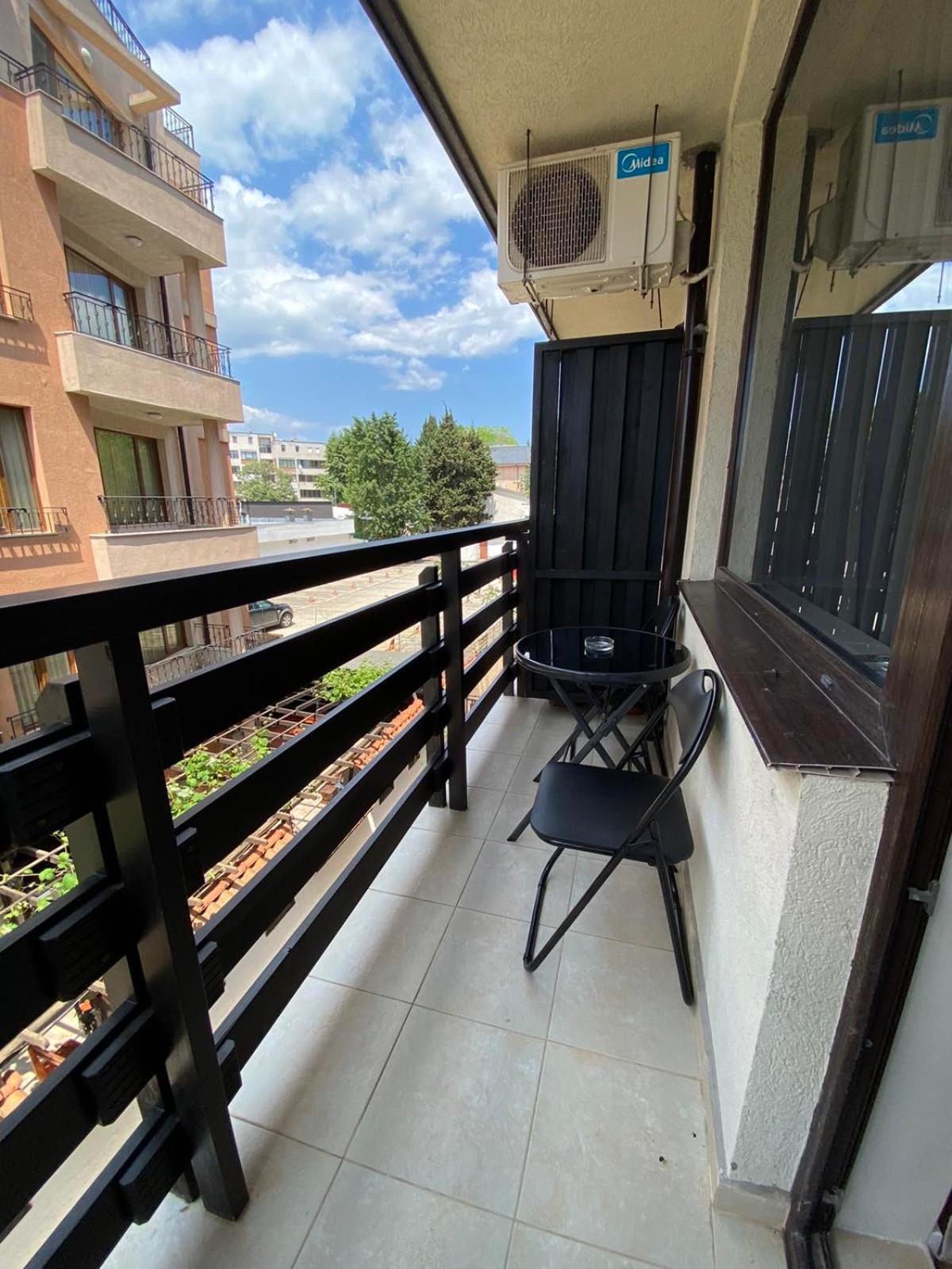 Mario Beach Apartment Nessebar