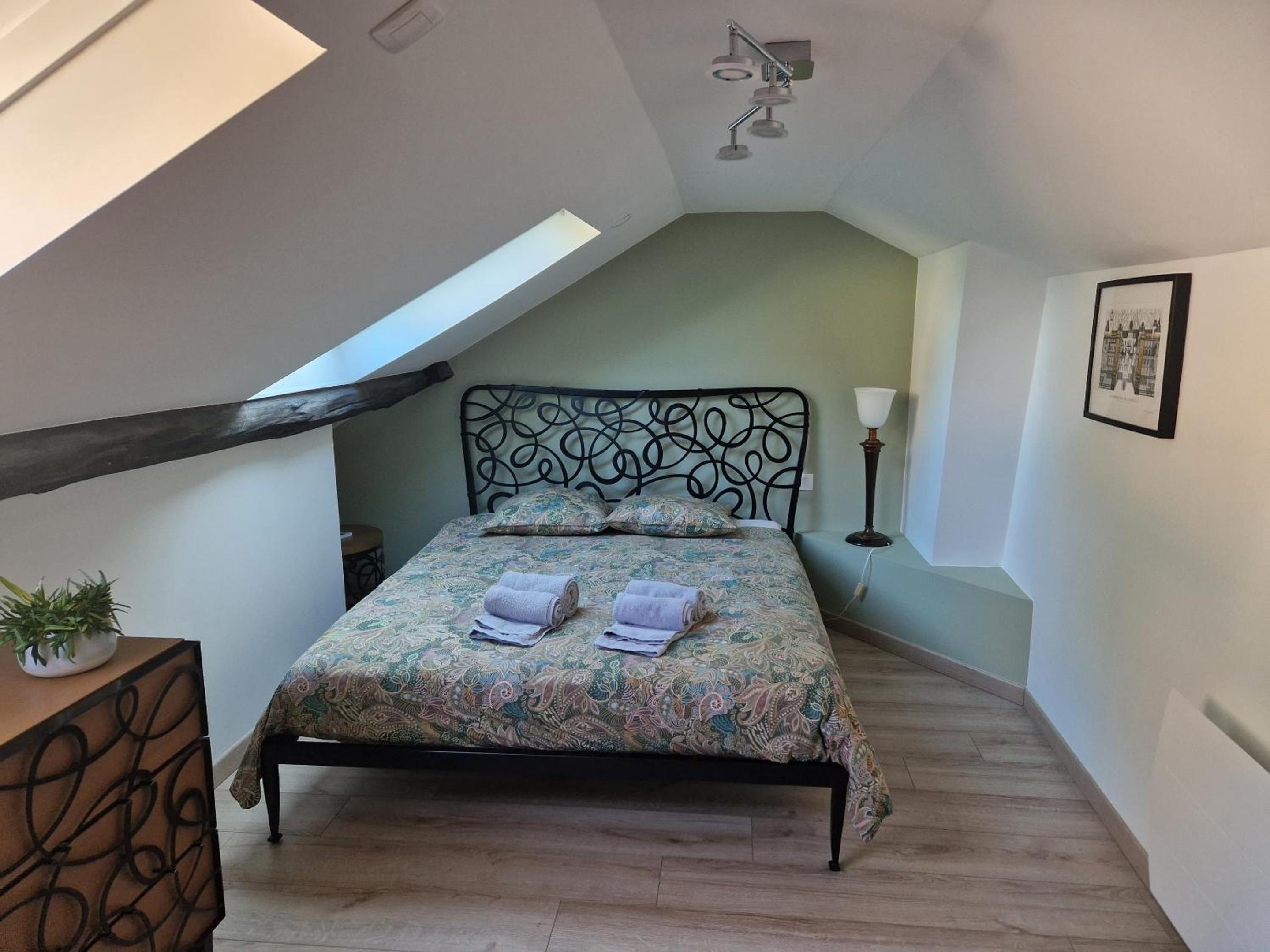Bleautiful "Blanche" Charmant duplex tout confort