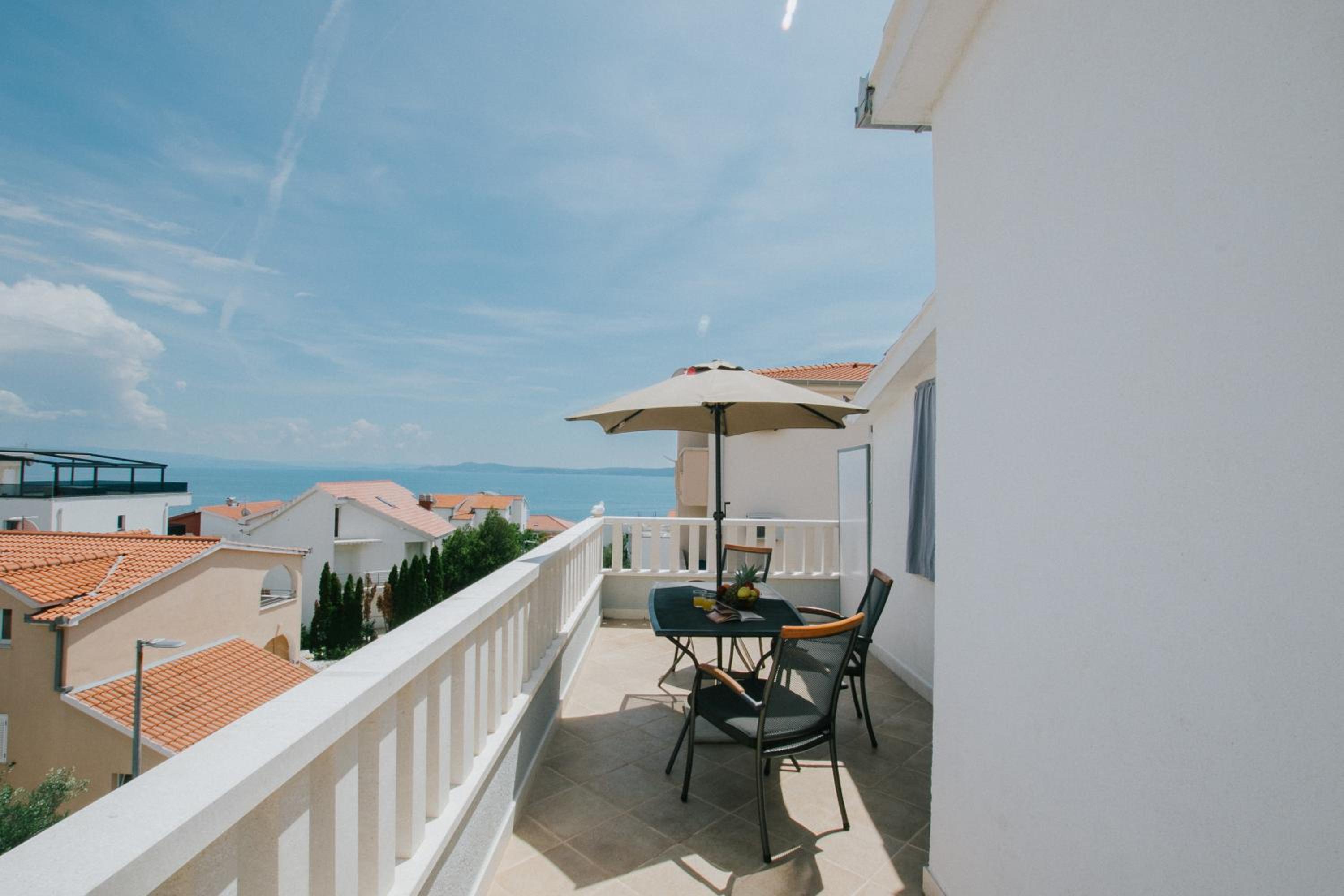 BLUE SEA HOUSE view 3
