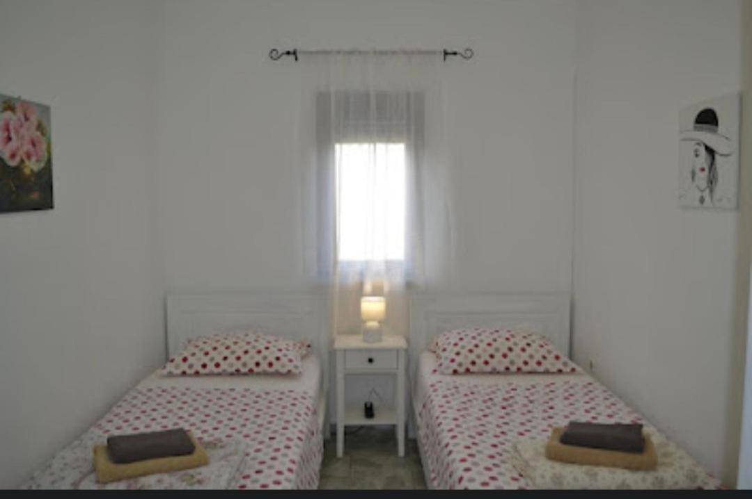 Apartment Lora view 3