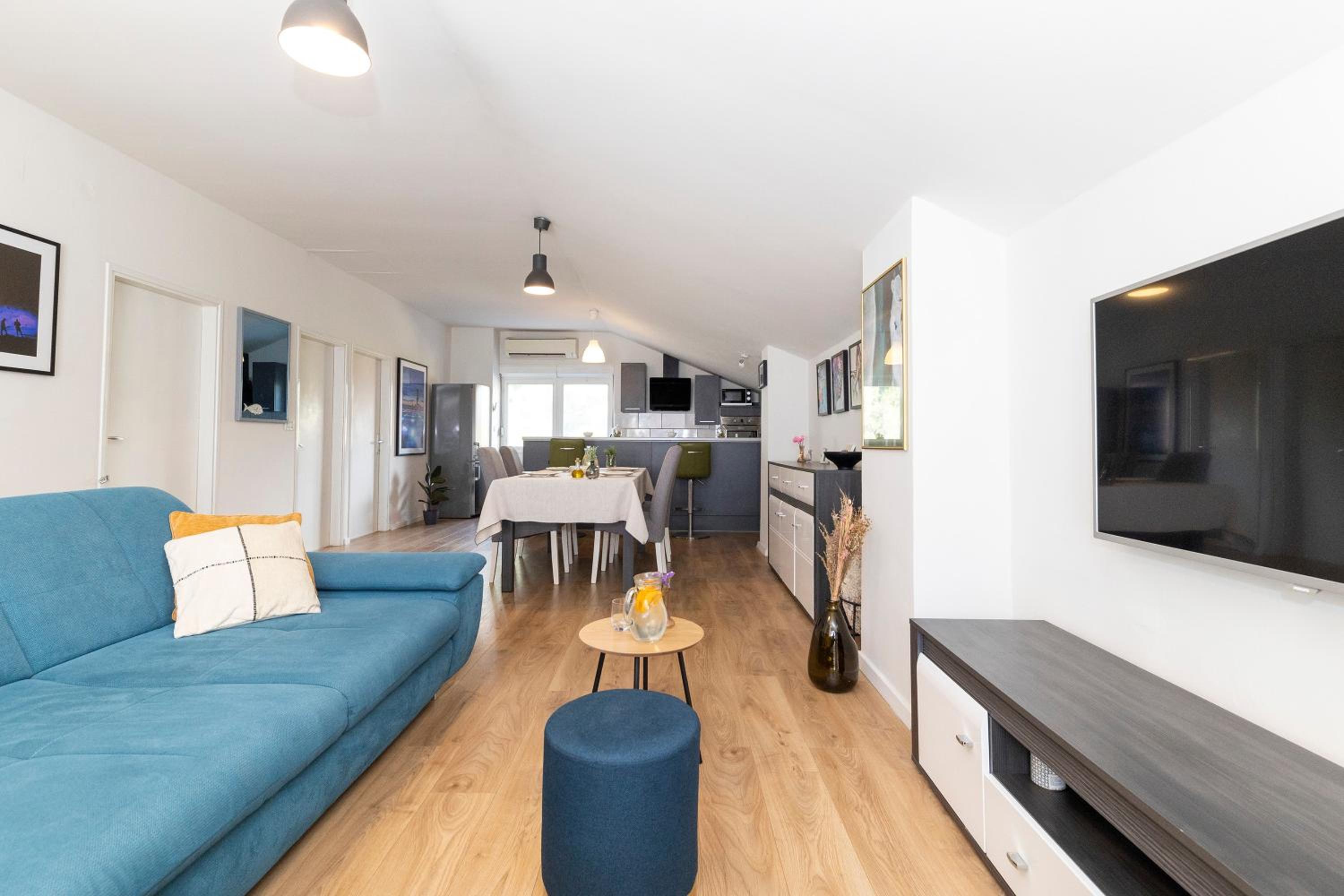 Sunset Apartment