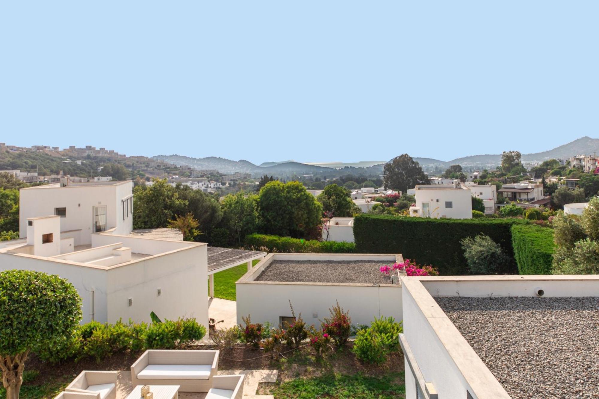 Huge Luxury Villa With Pool Near Beach in Bodrum view 5