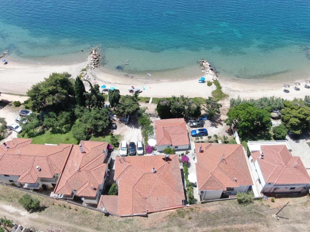 Porto Almira Beachfront Apartments view 2