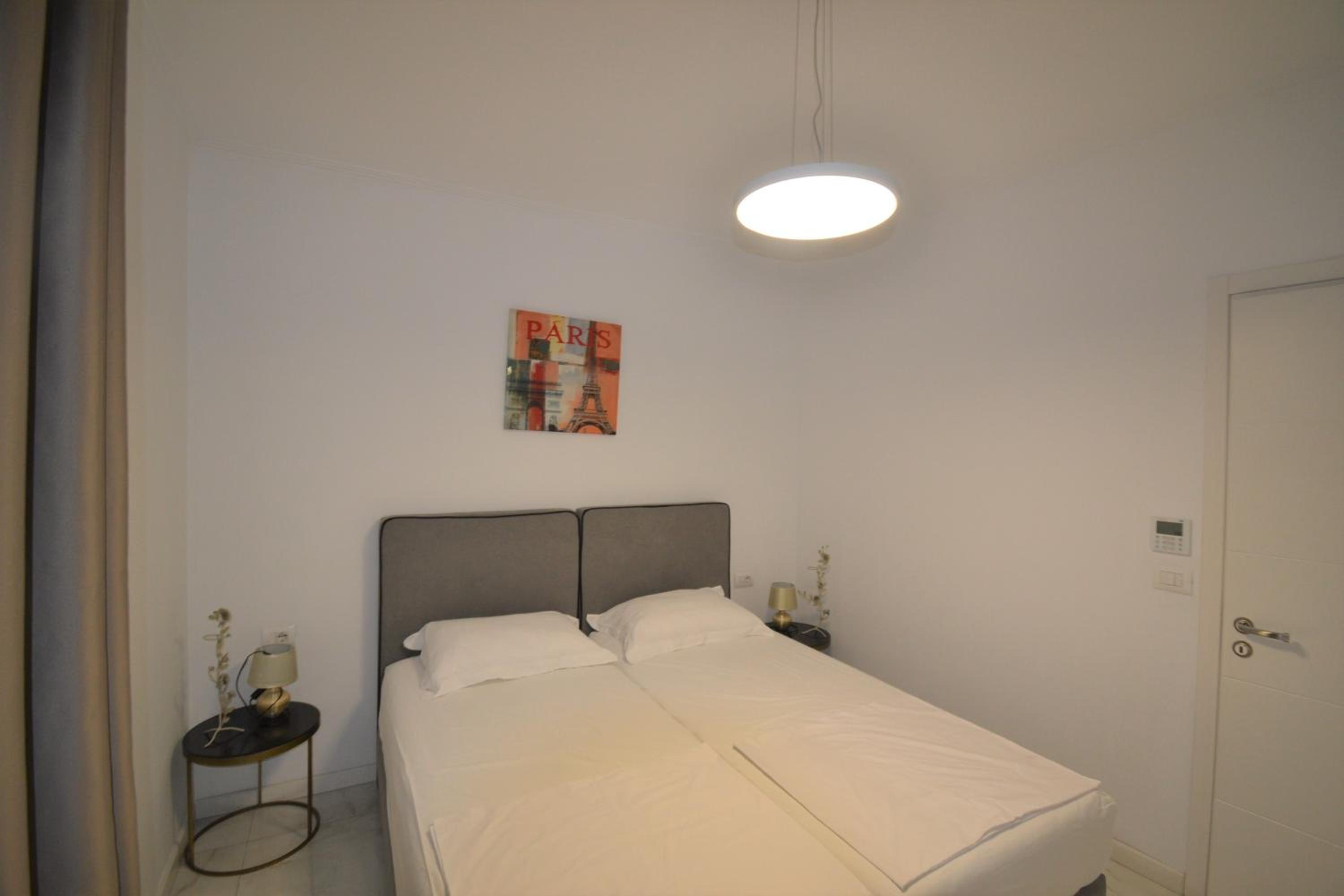 Luxury Penthouse B&E