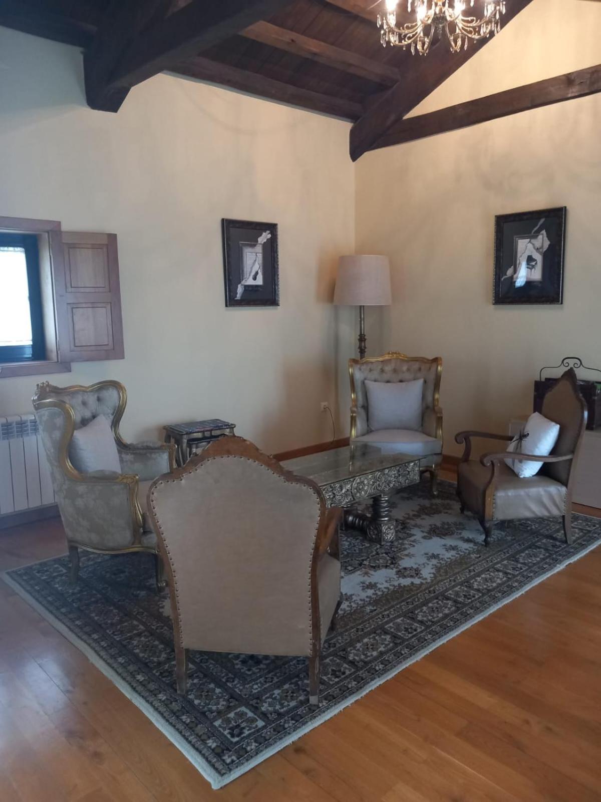 Casa Milia
