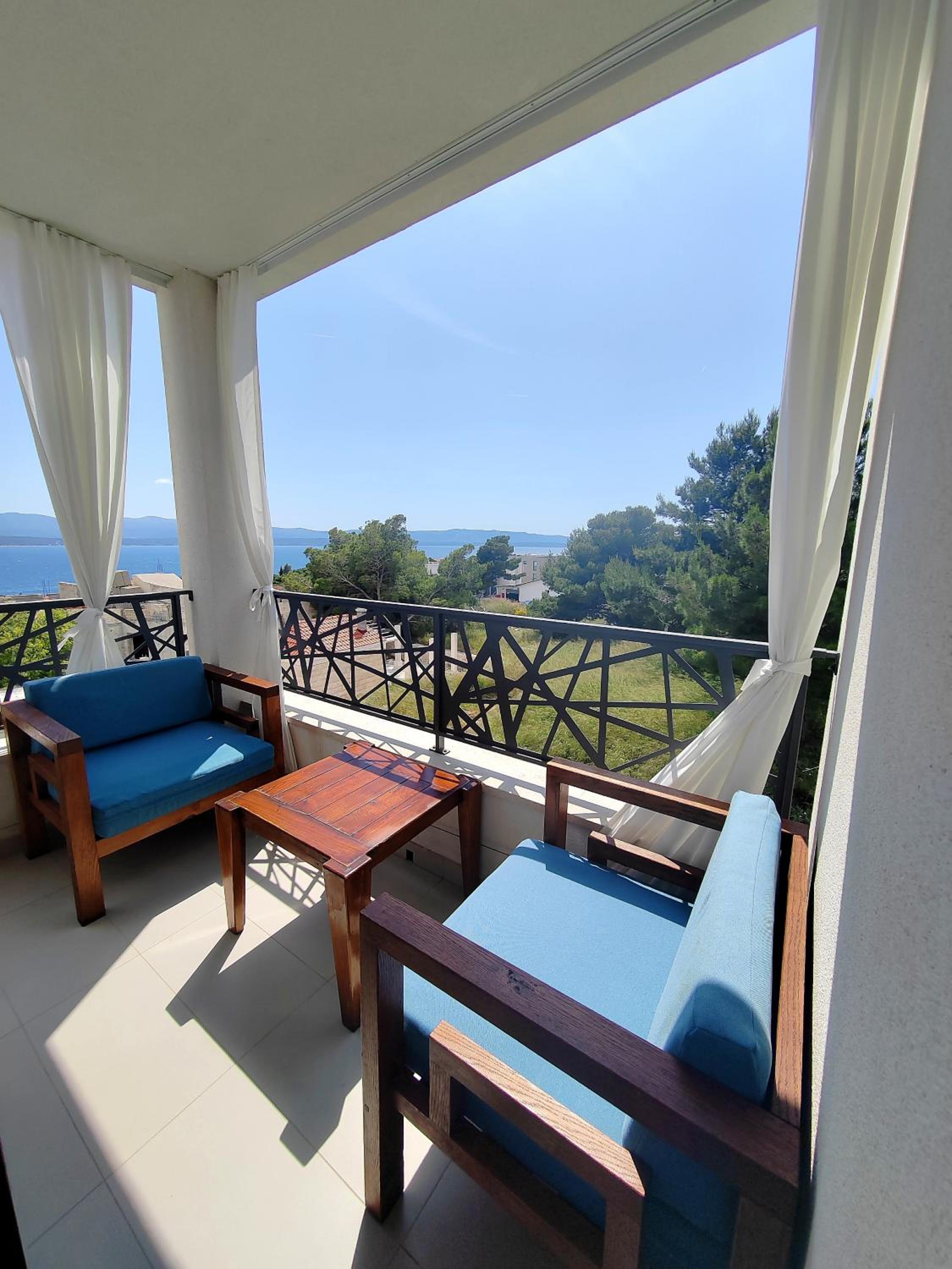 L & L Apartmani view 5