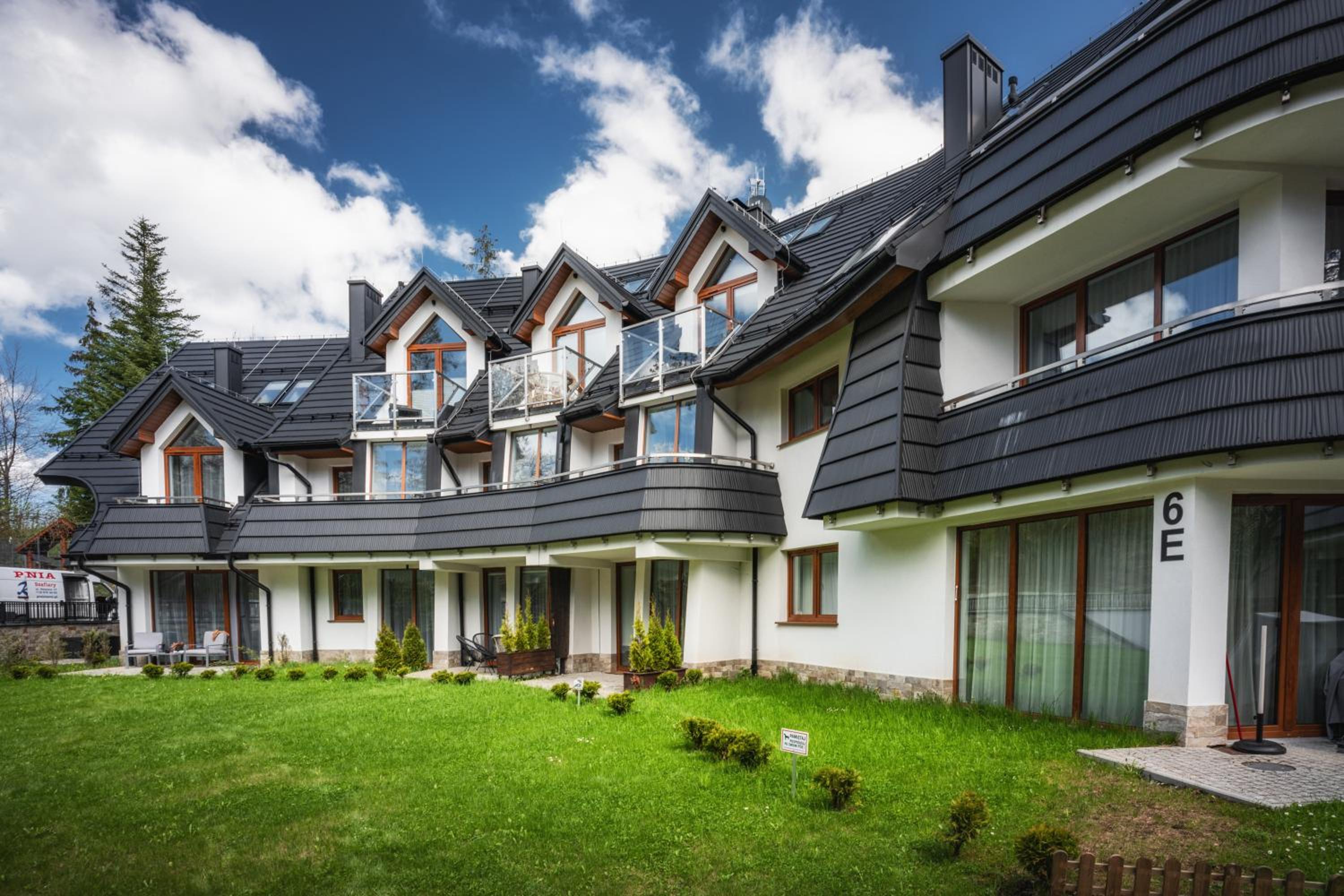 VisitZakopane - Hermes Apartment view 2