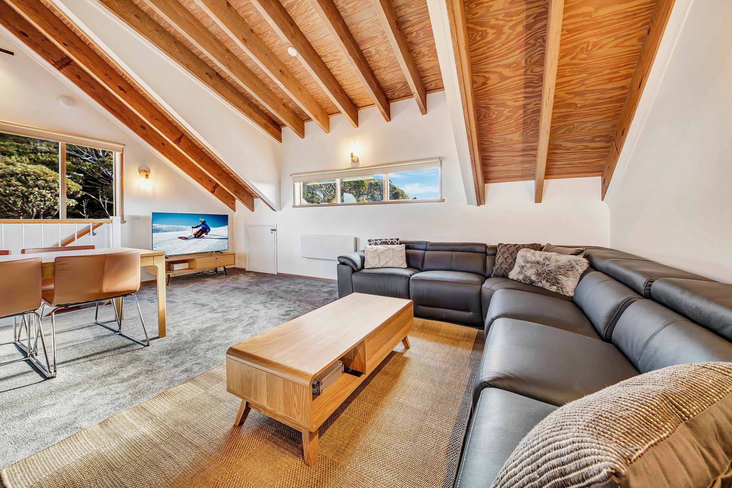 The Penthouse @ Alpine Haven
