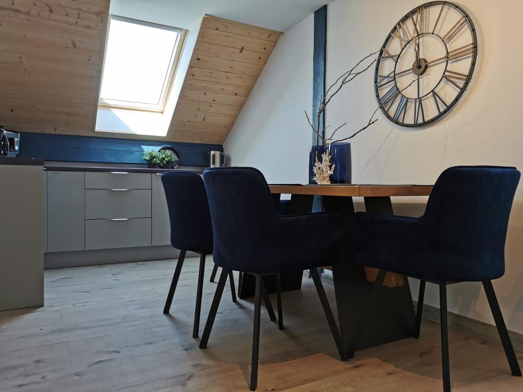 Apartamenty PRZYSTAŃ Chłopy view 2