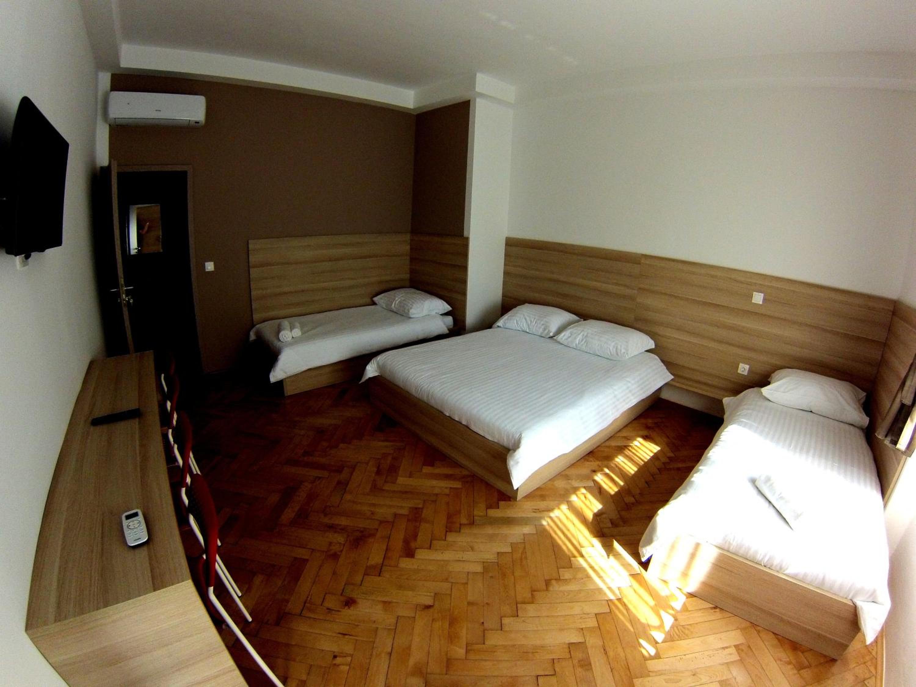 Photo 29