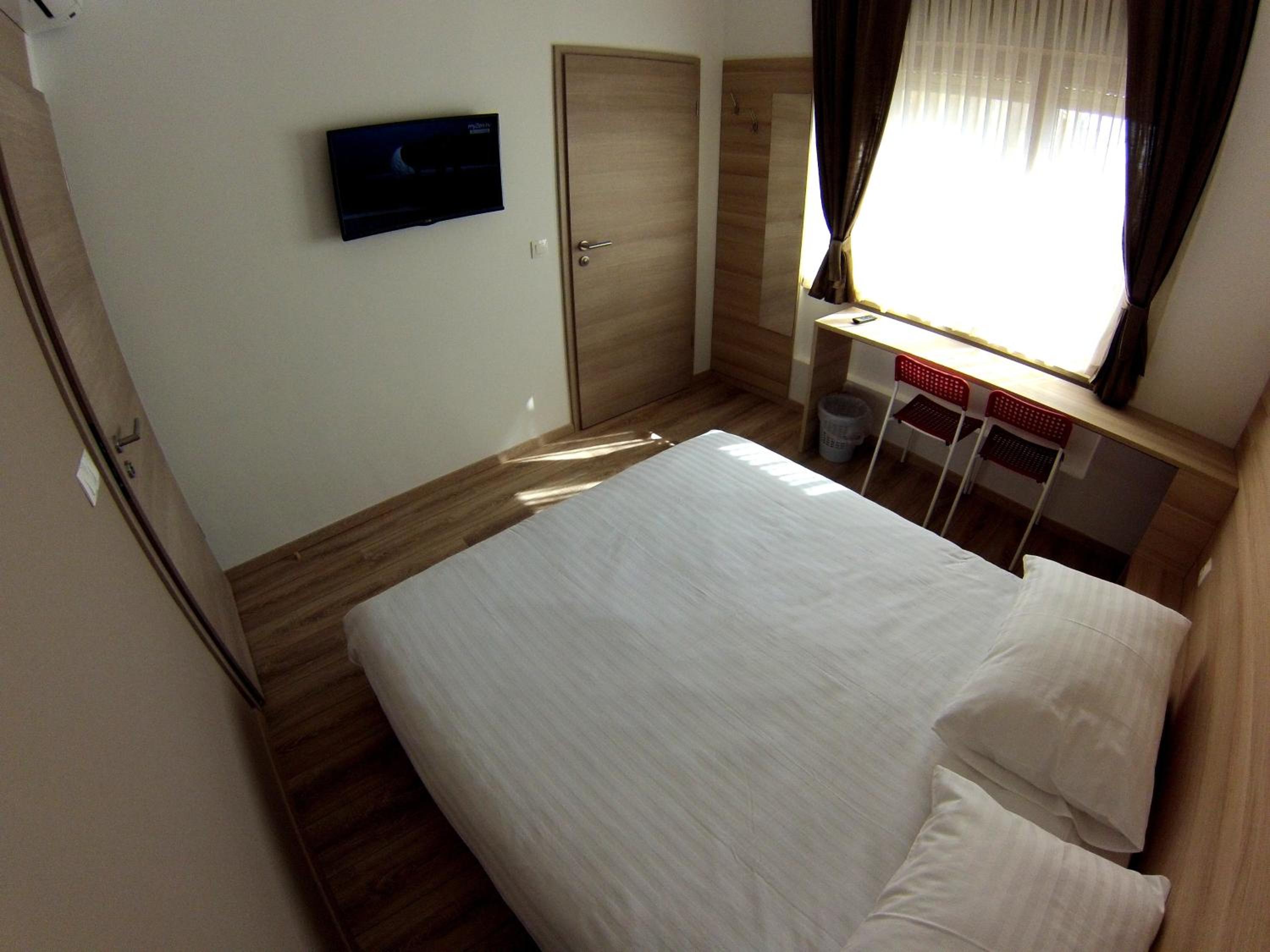 Photo 22