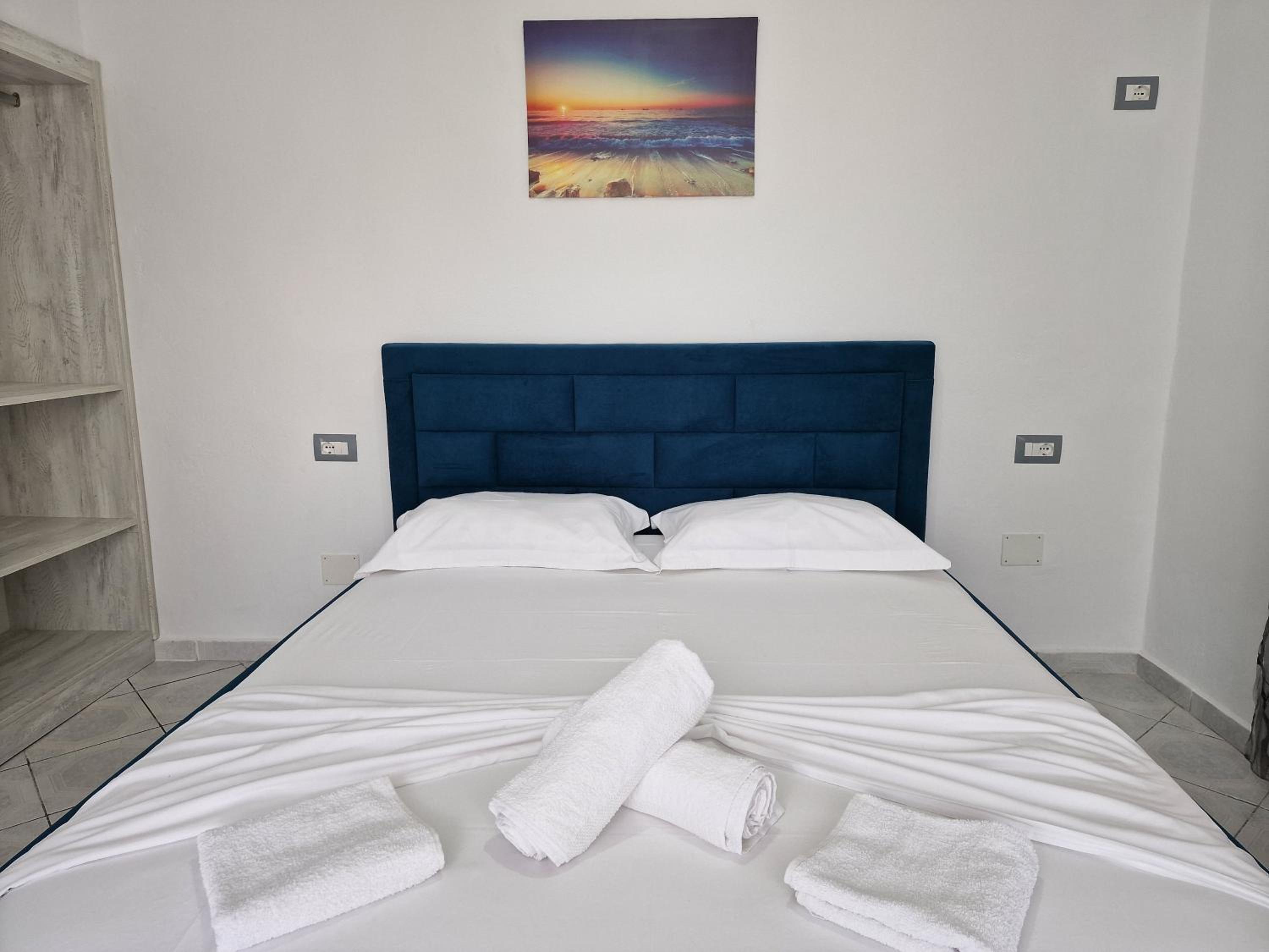 Petrefi Apartments