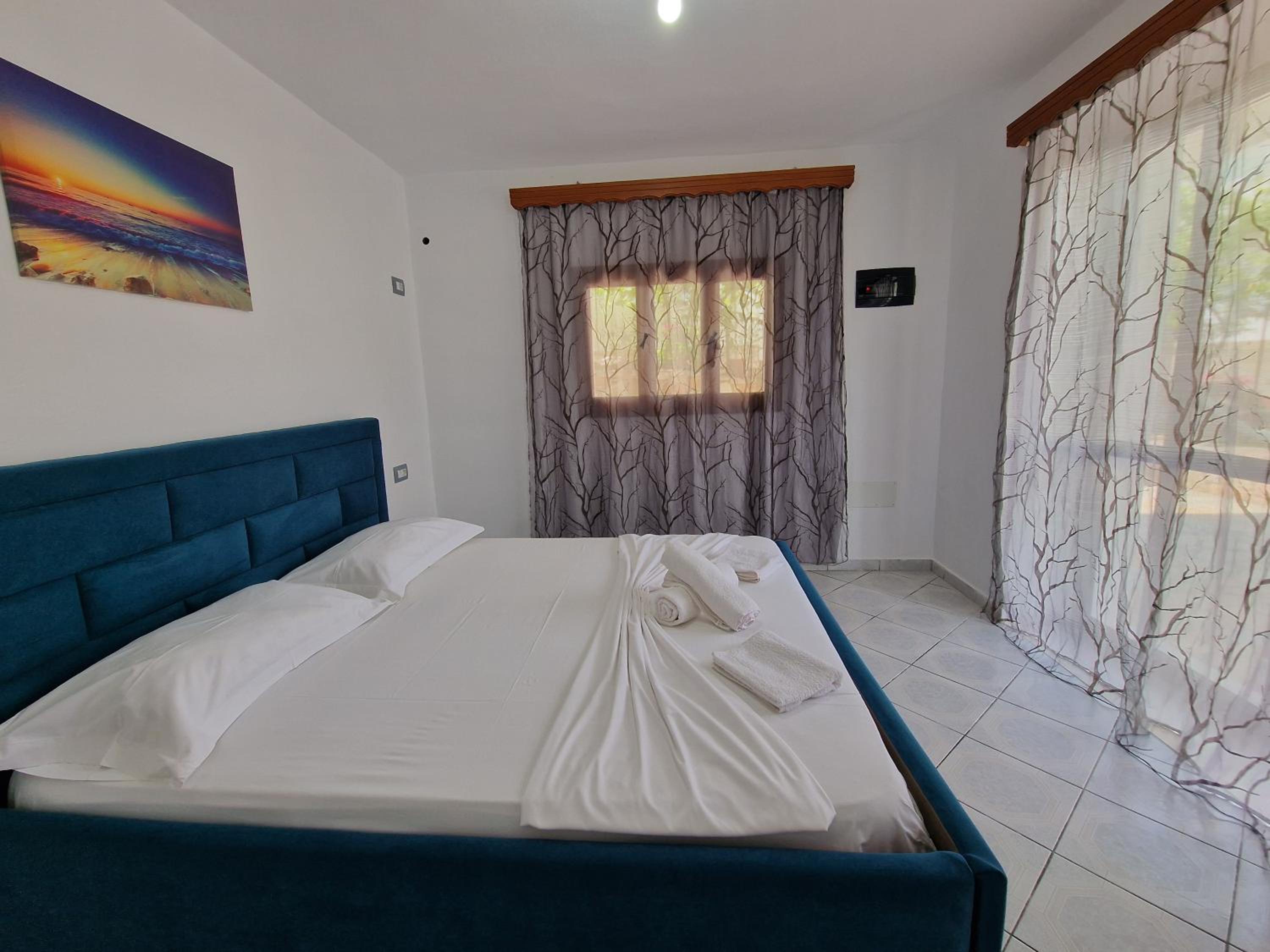 Petrefi Apartments