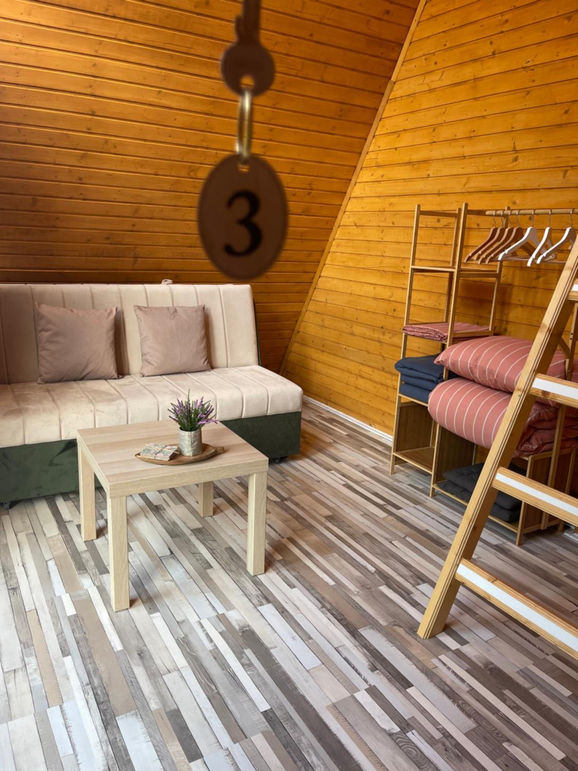 Cabane A-Frame Svinița