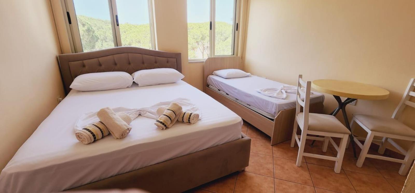 Apartament 8