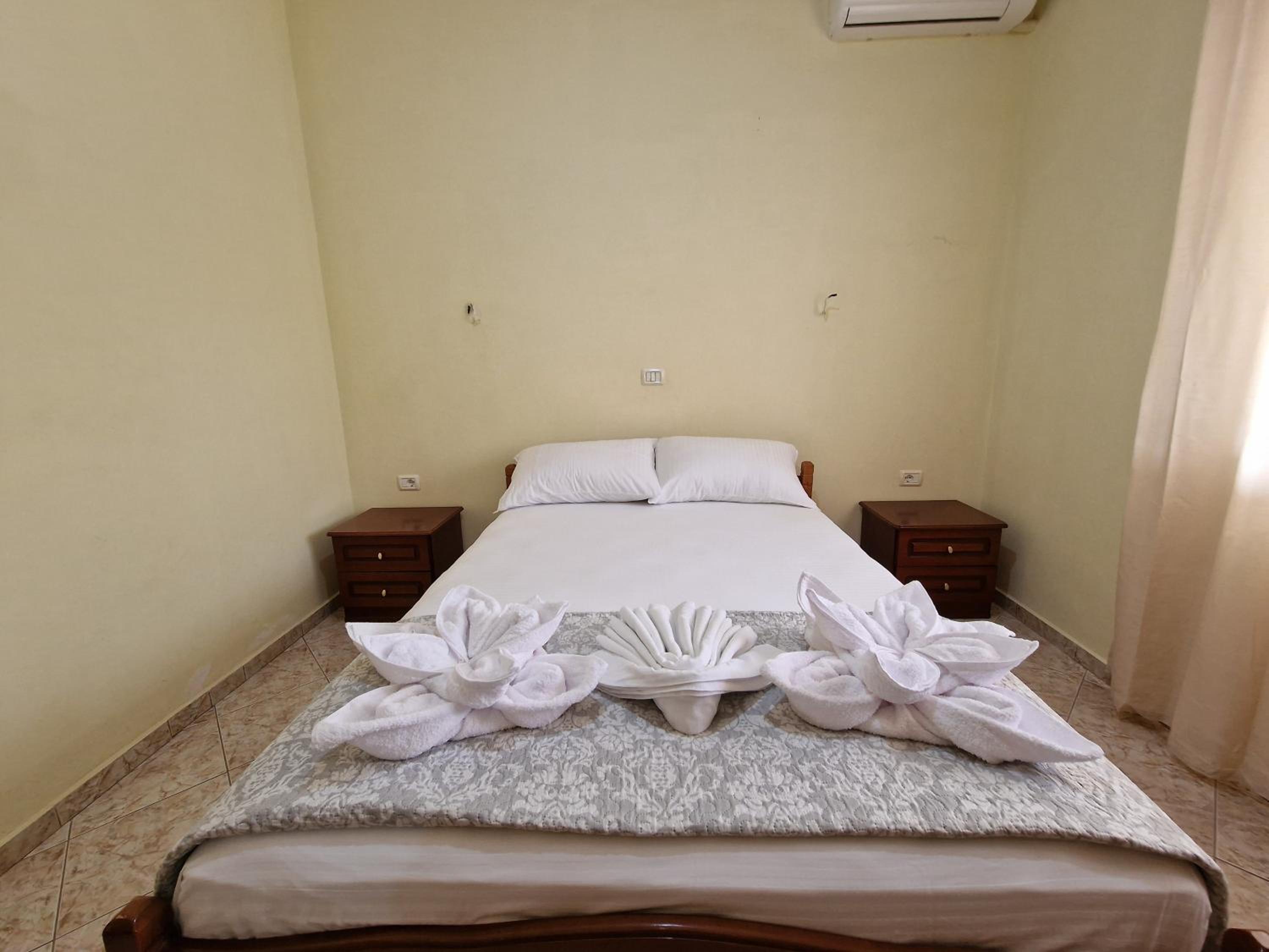 Doni Apartments
