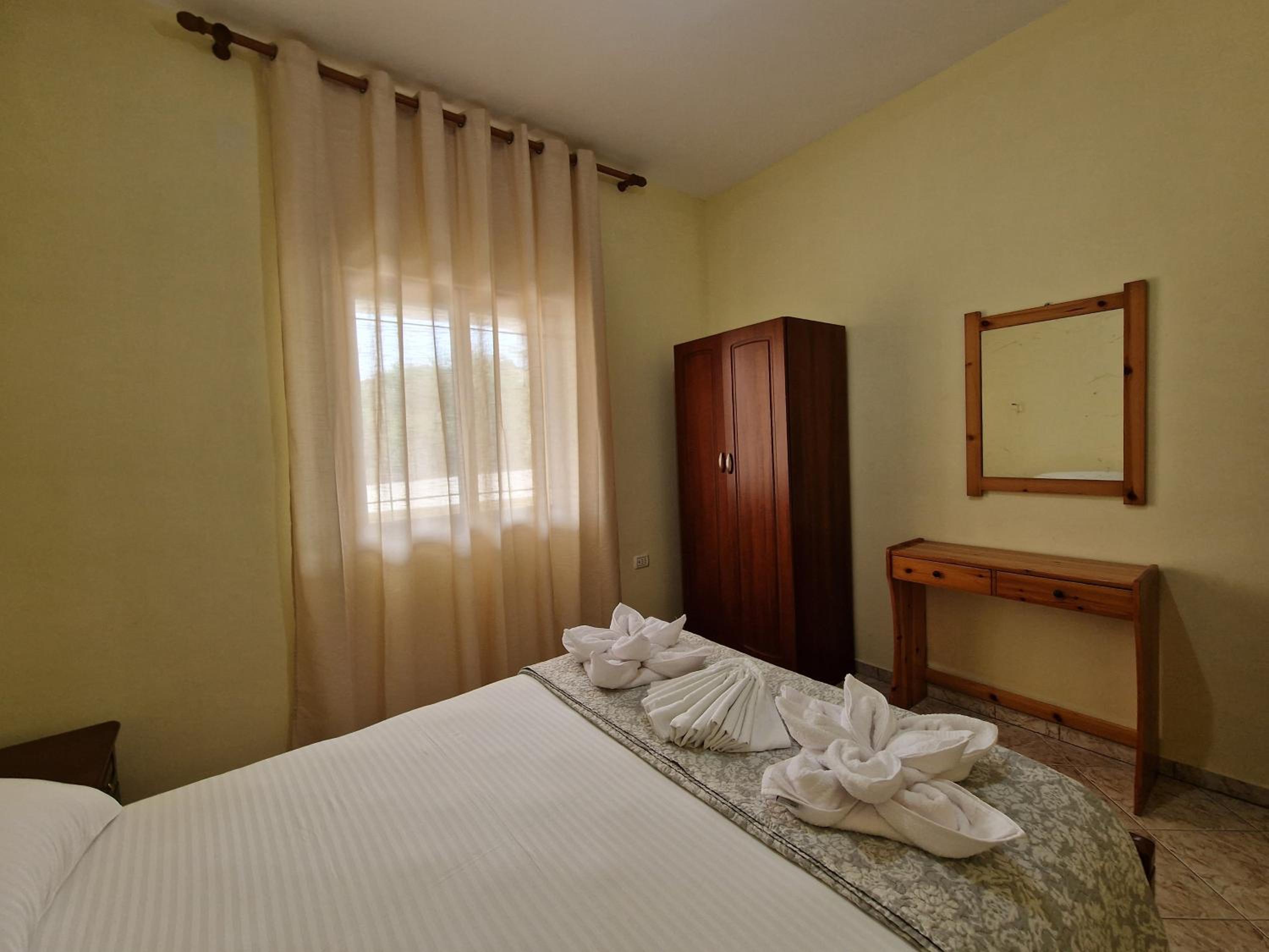 Doni Apartments