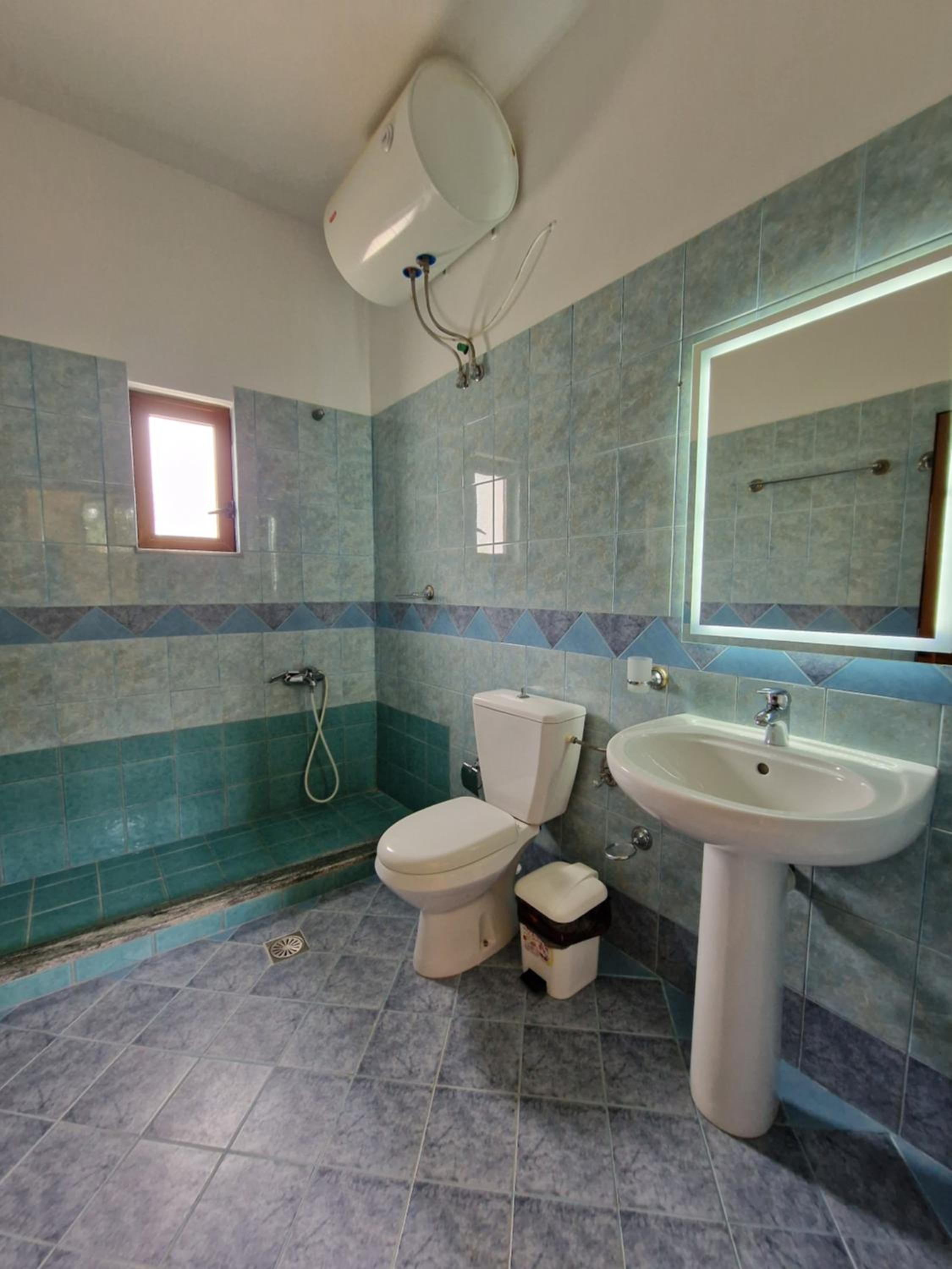 Doni Apartments