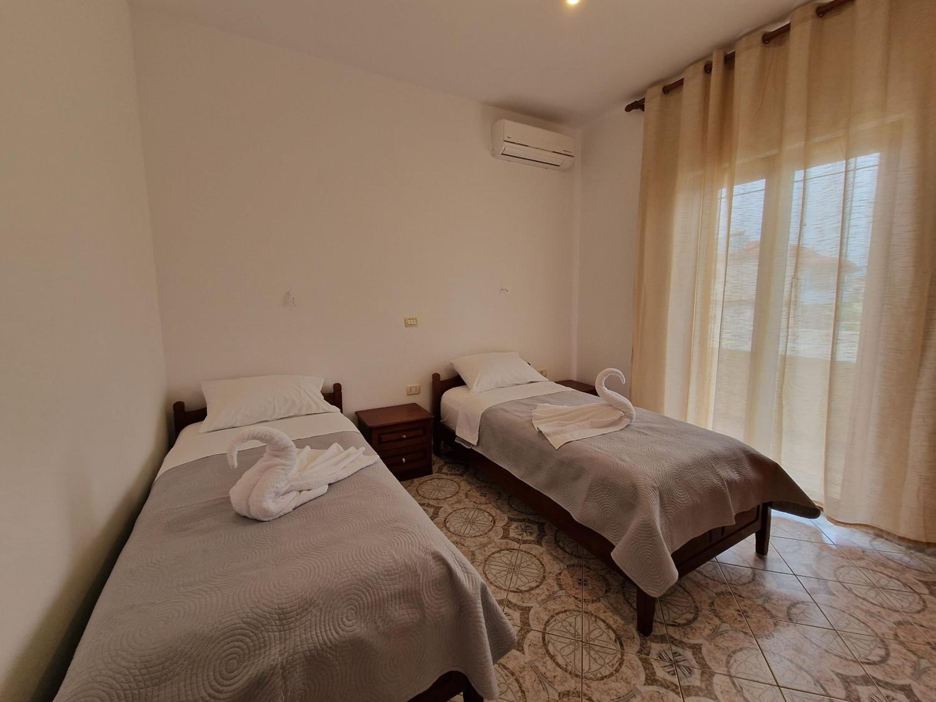 Doni Apartments