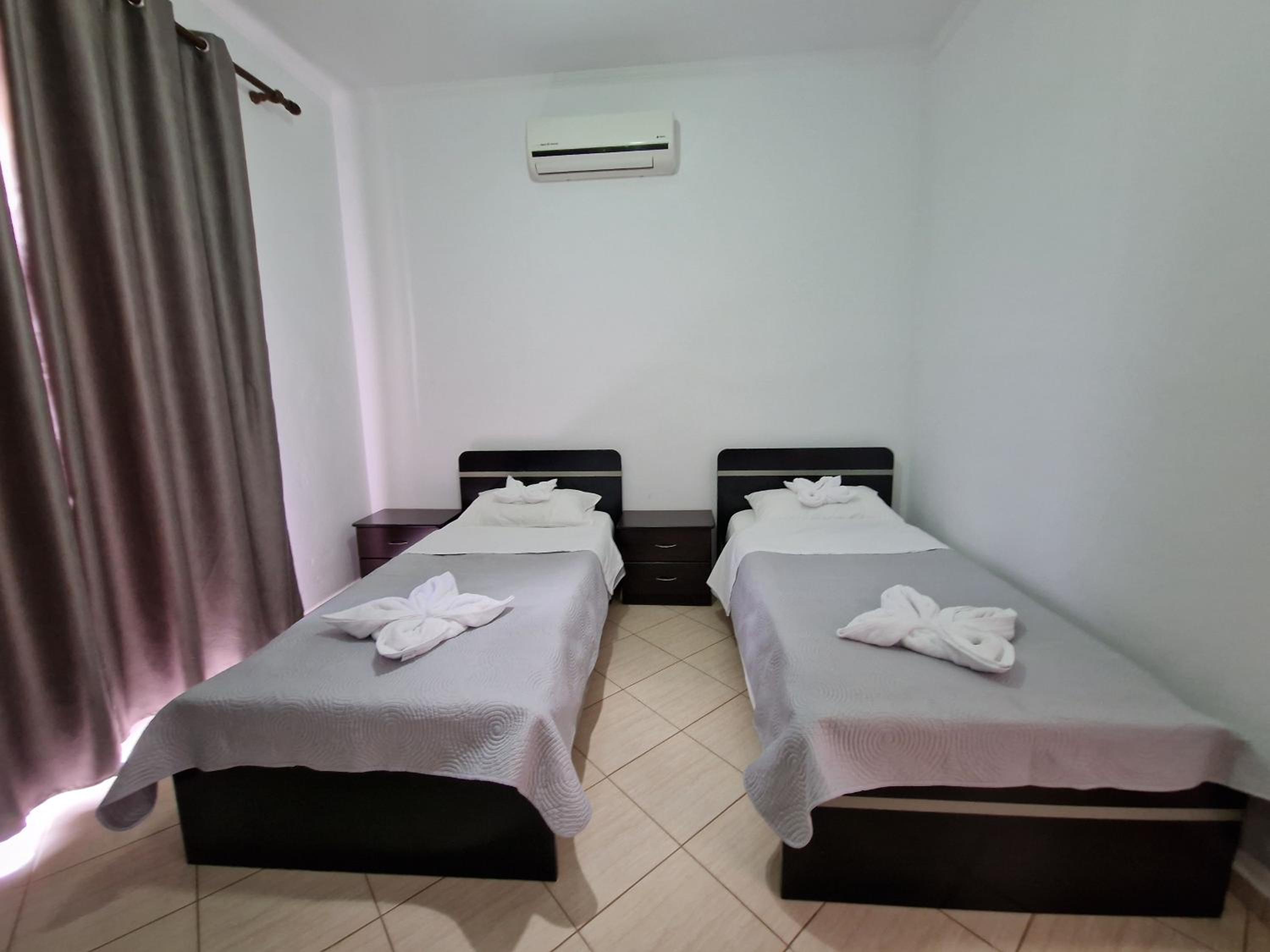 Doni Apartments