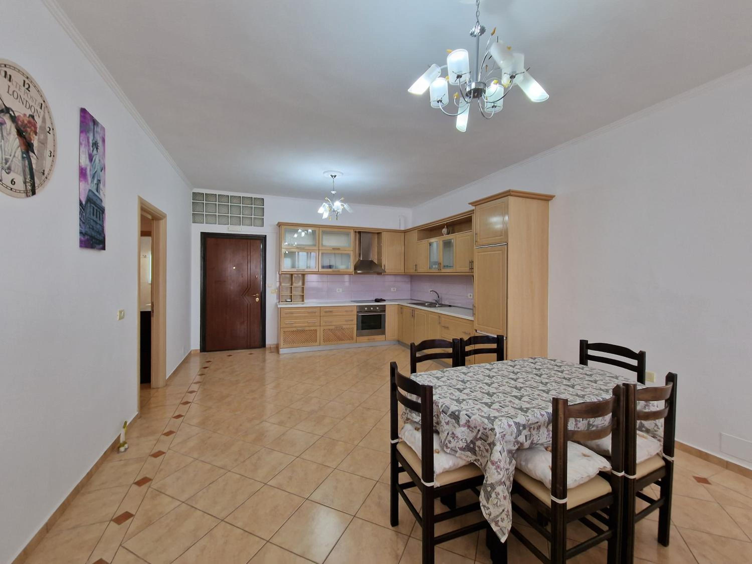 Doni Apartments