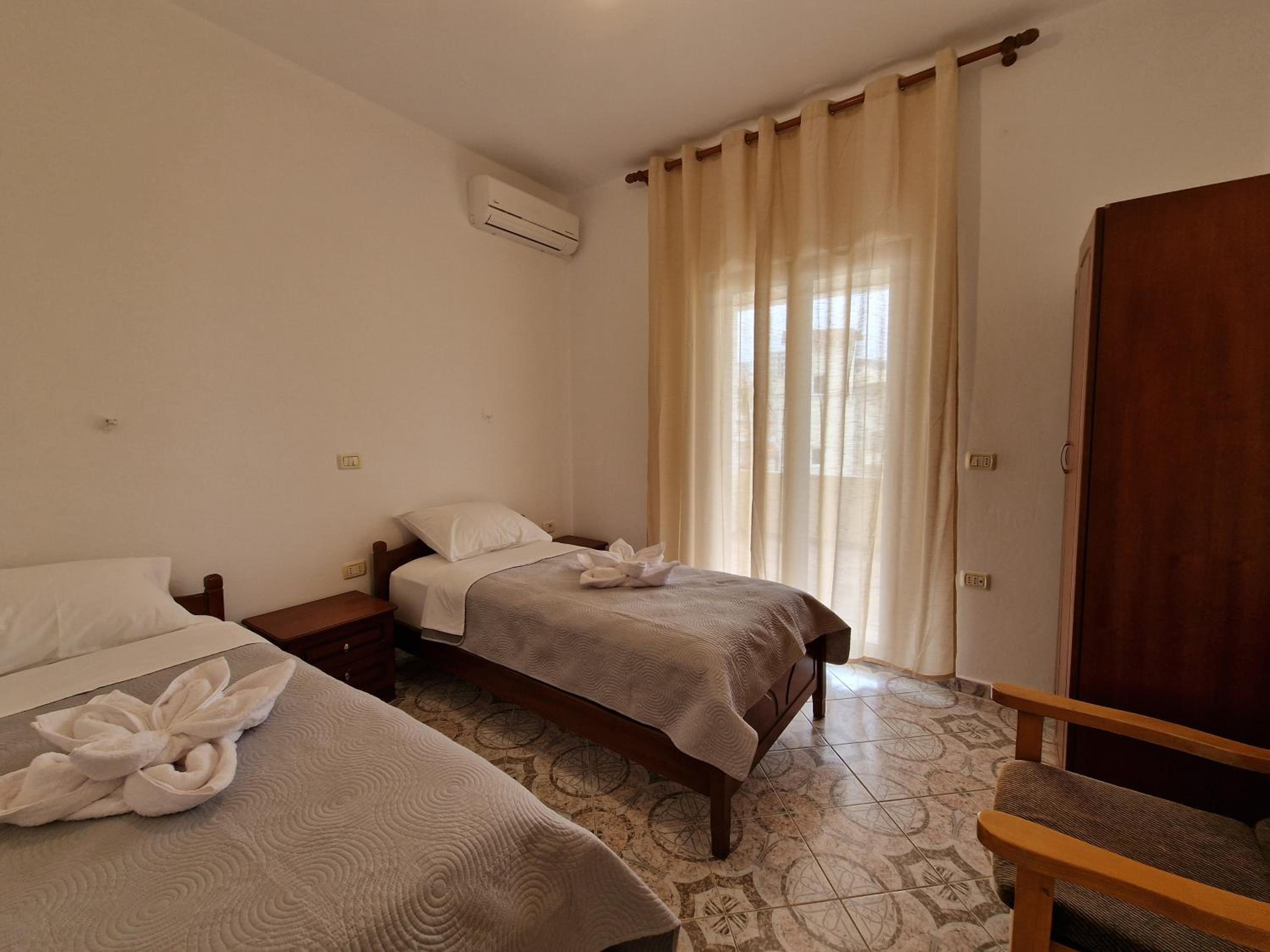 Doni Apartments