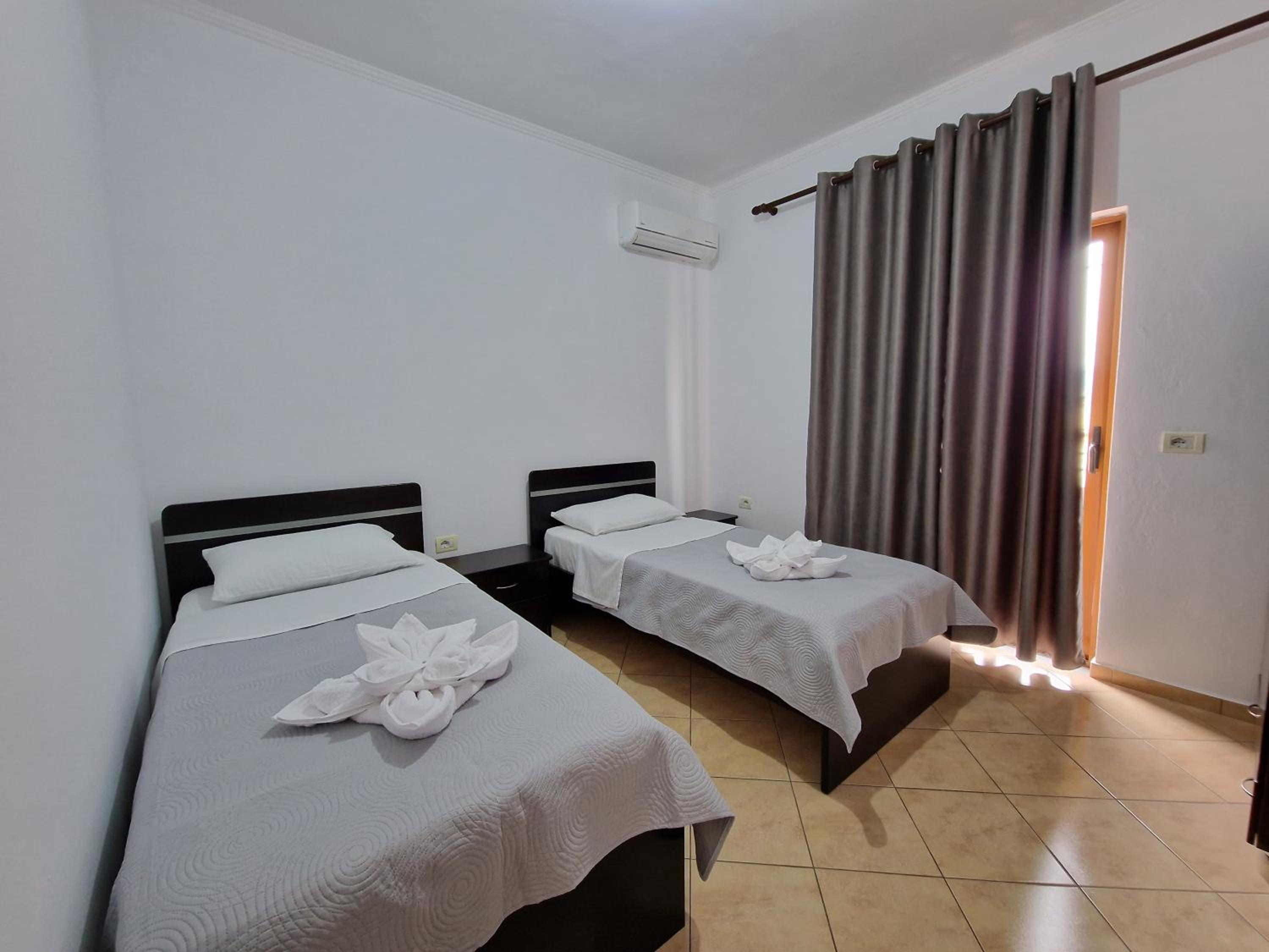 Doni Apartments