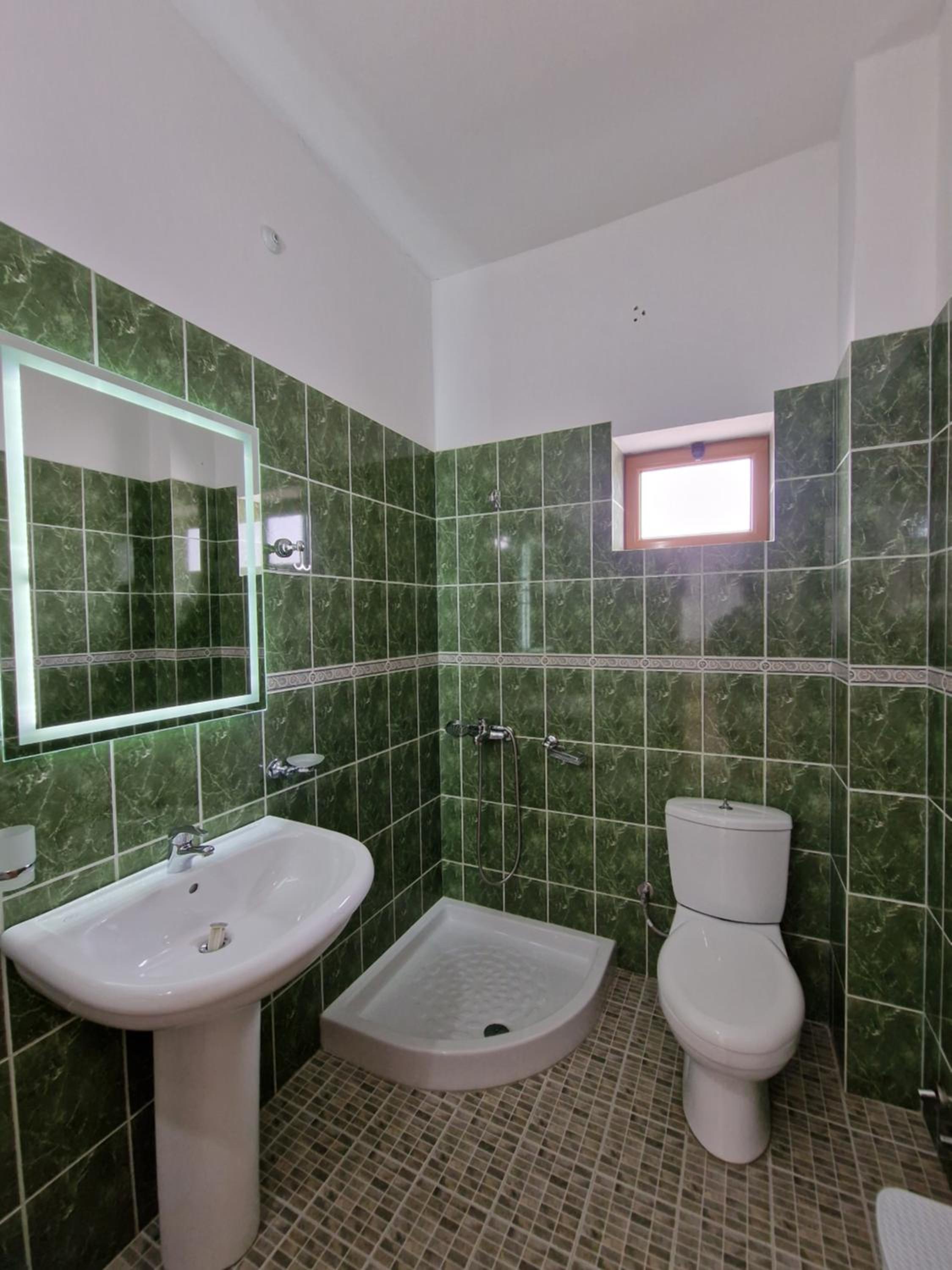 Doni Apartments