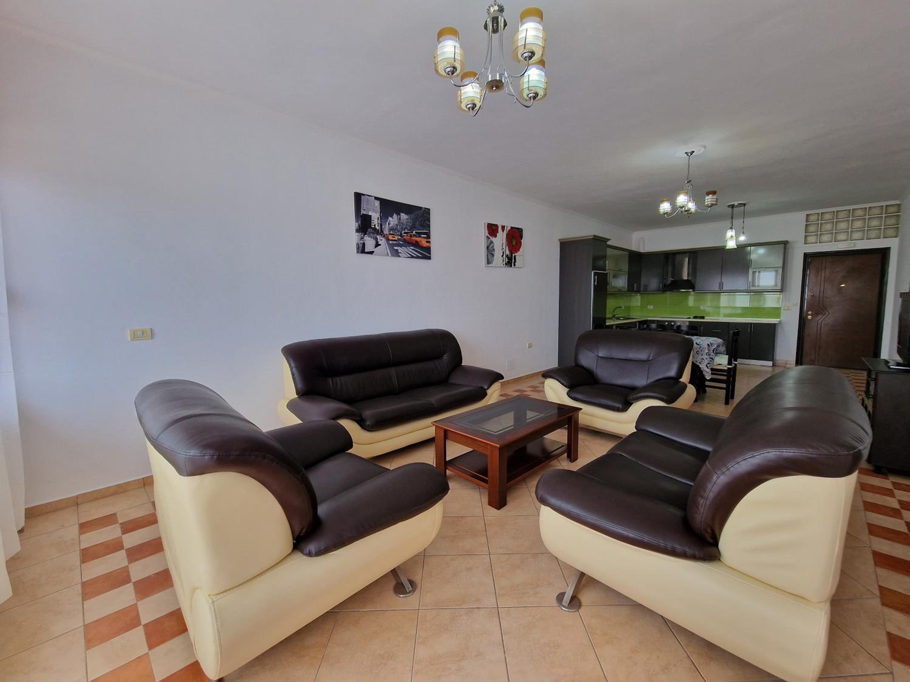 Doni Apartments