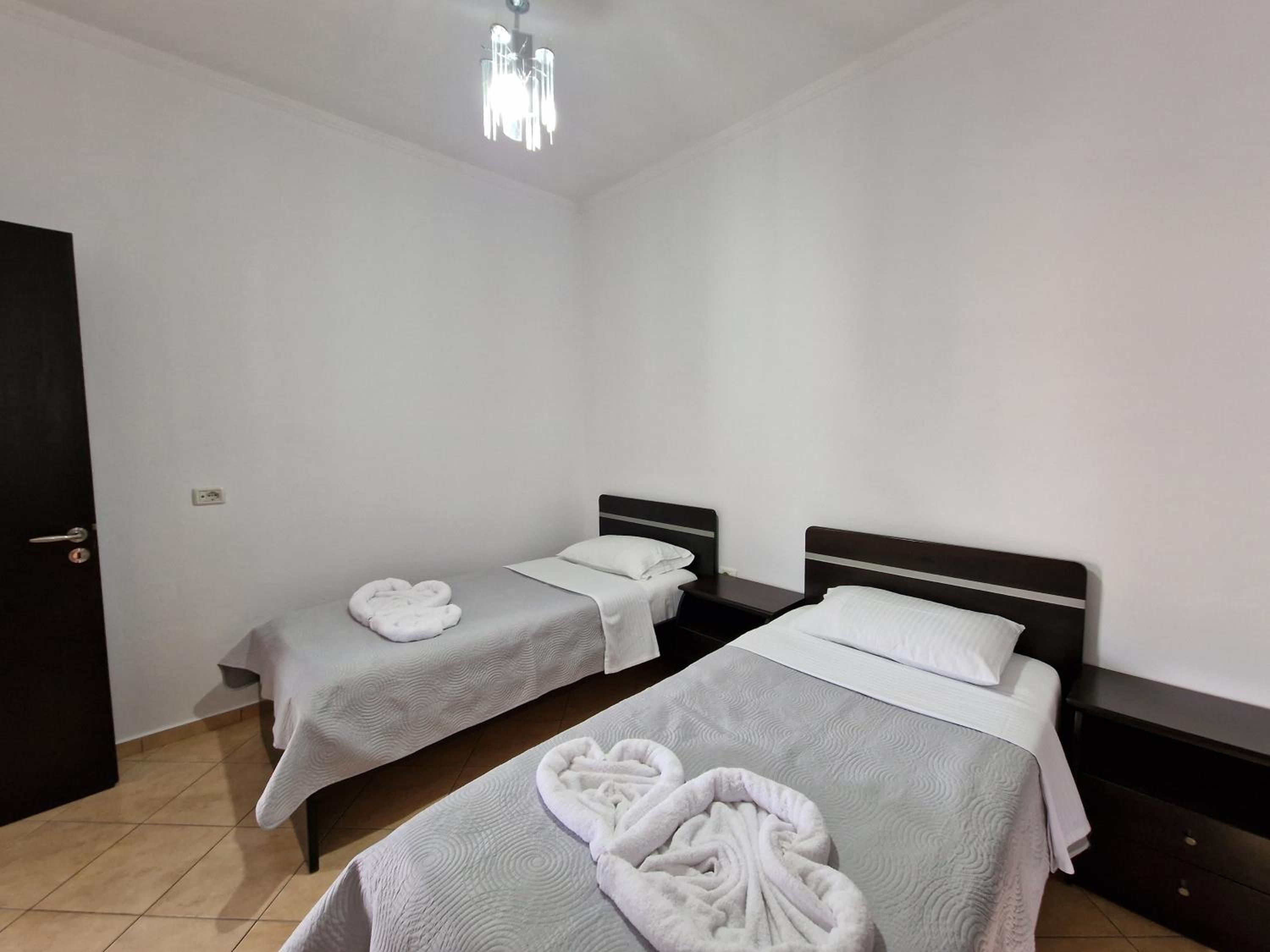 Doni Apartments