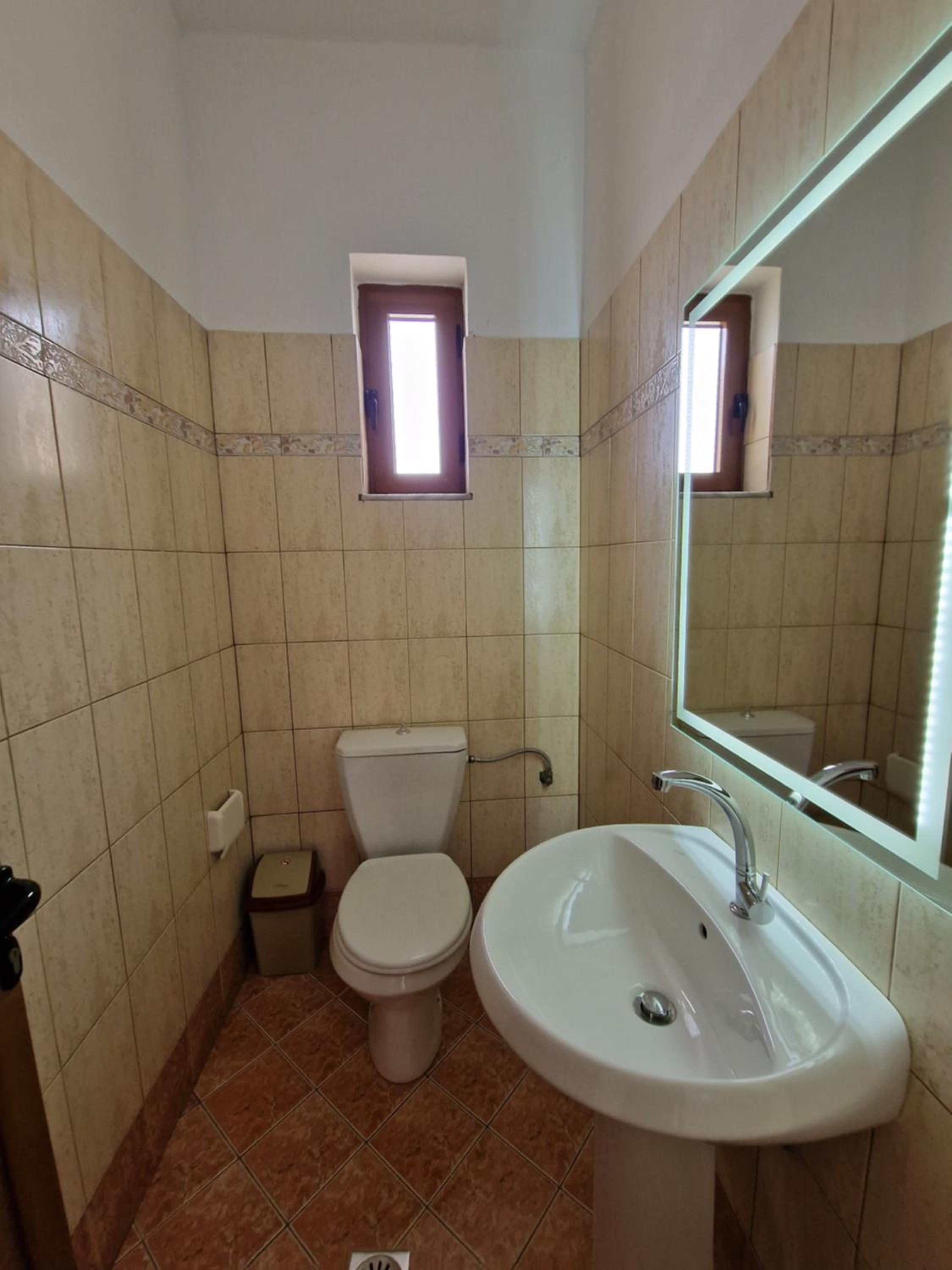 Doni Apartments