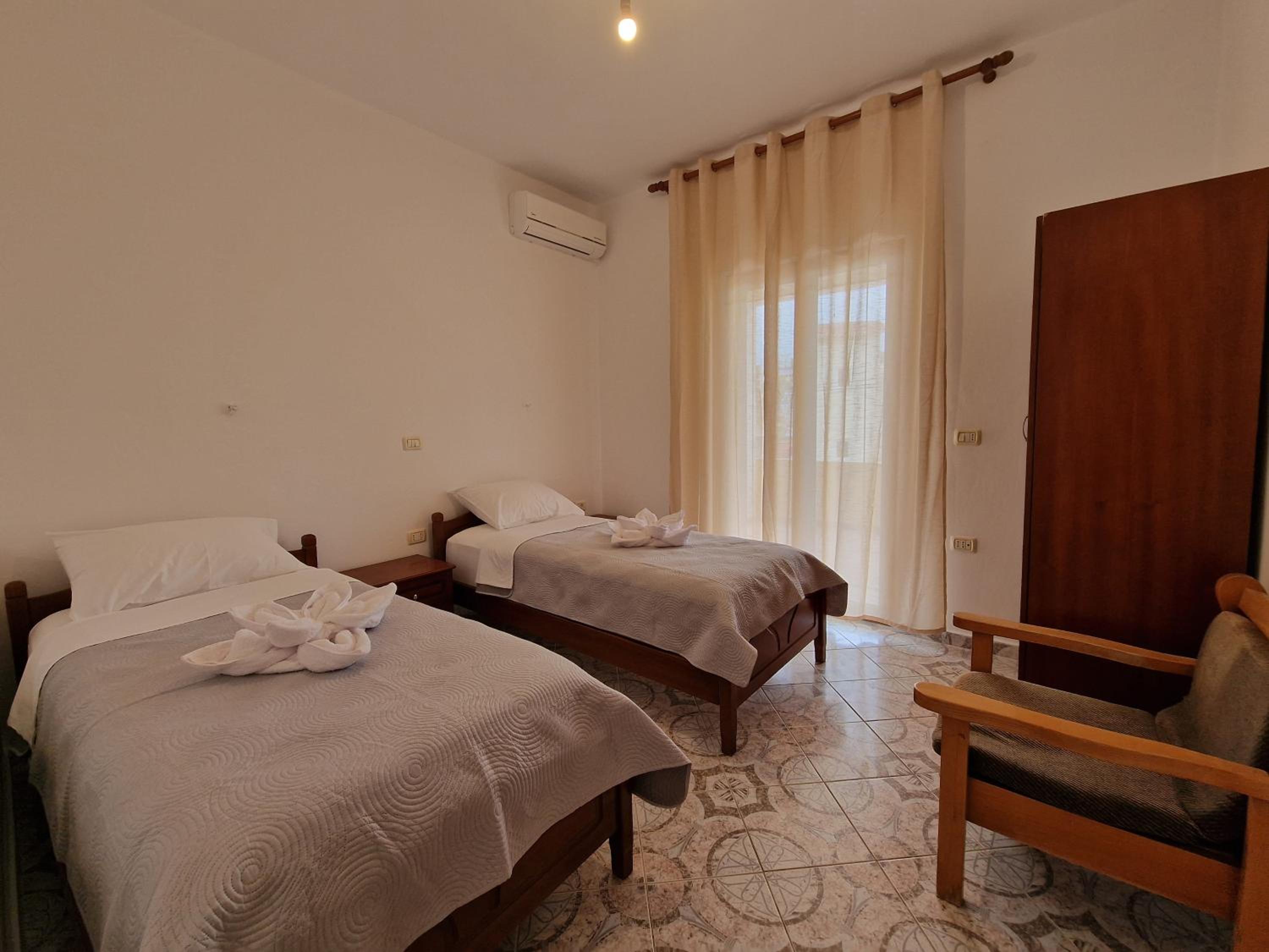 Doni Apartments