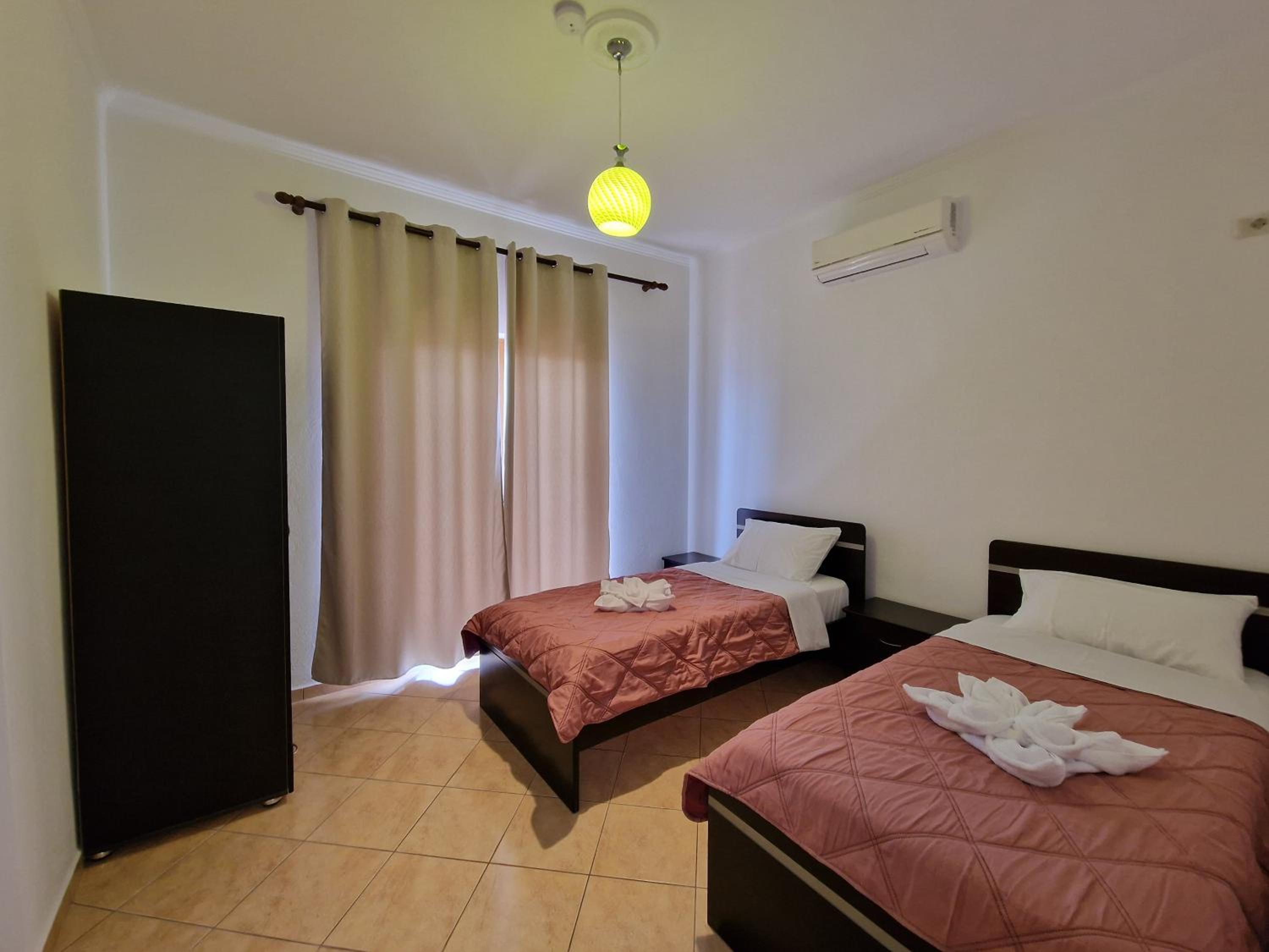 Doni Apartments