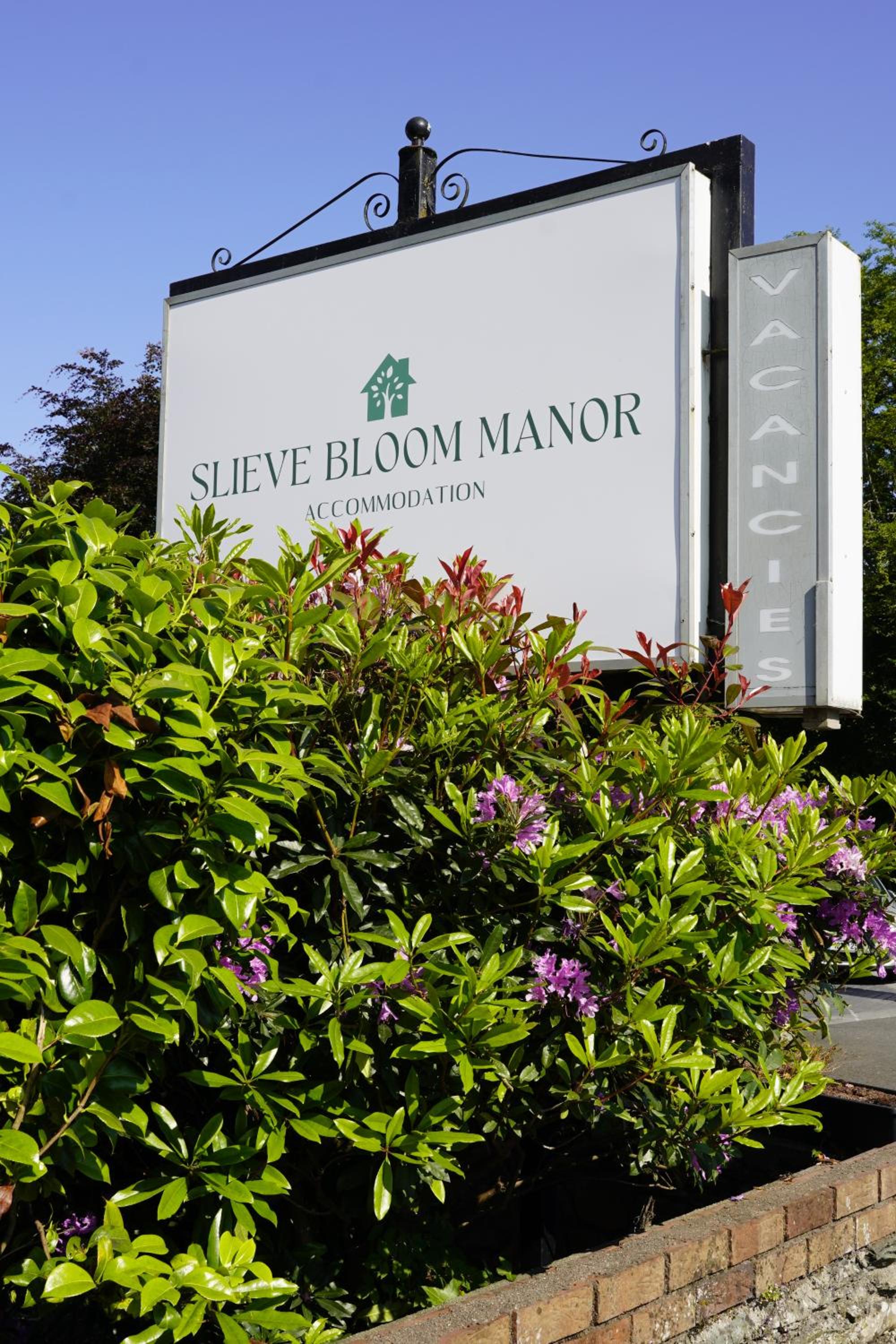 Slieve Bloom Manor Hostel