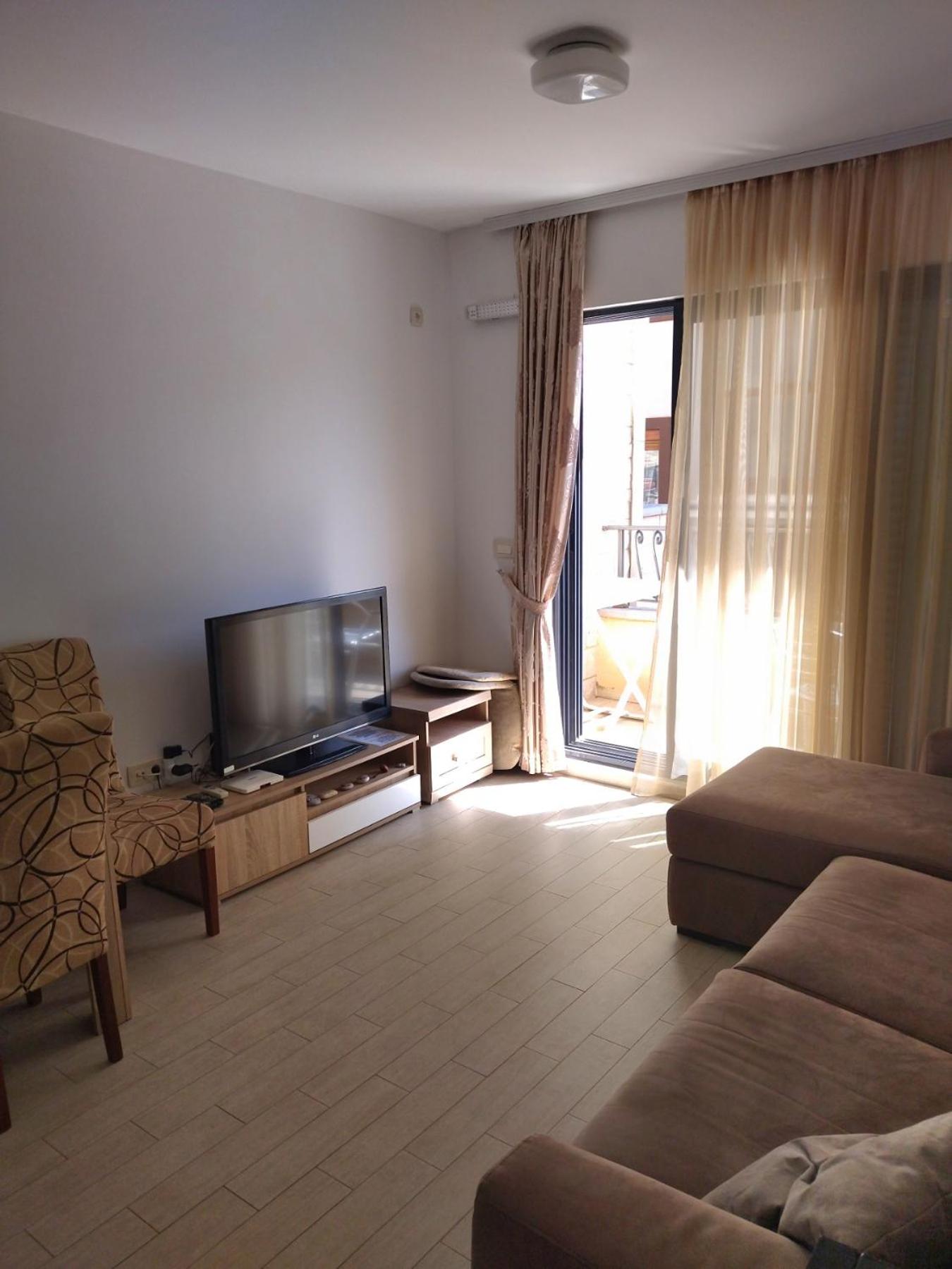 Apartmani Petrovac view 3