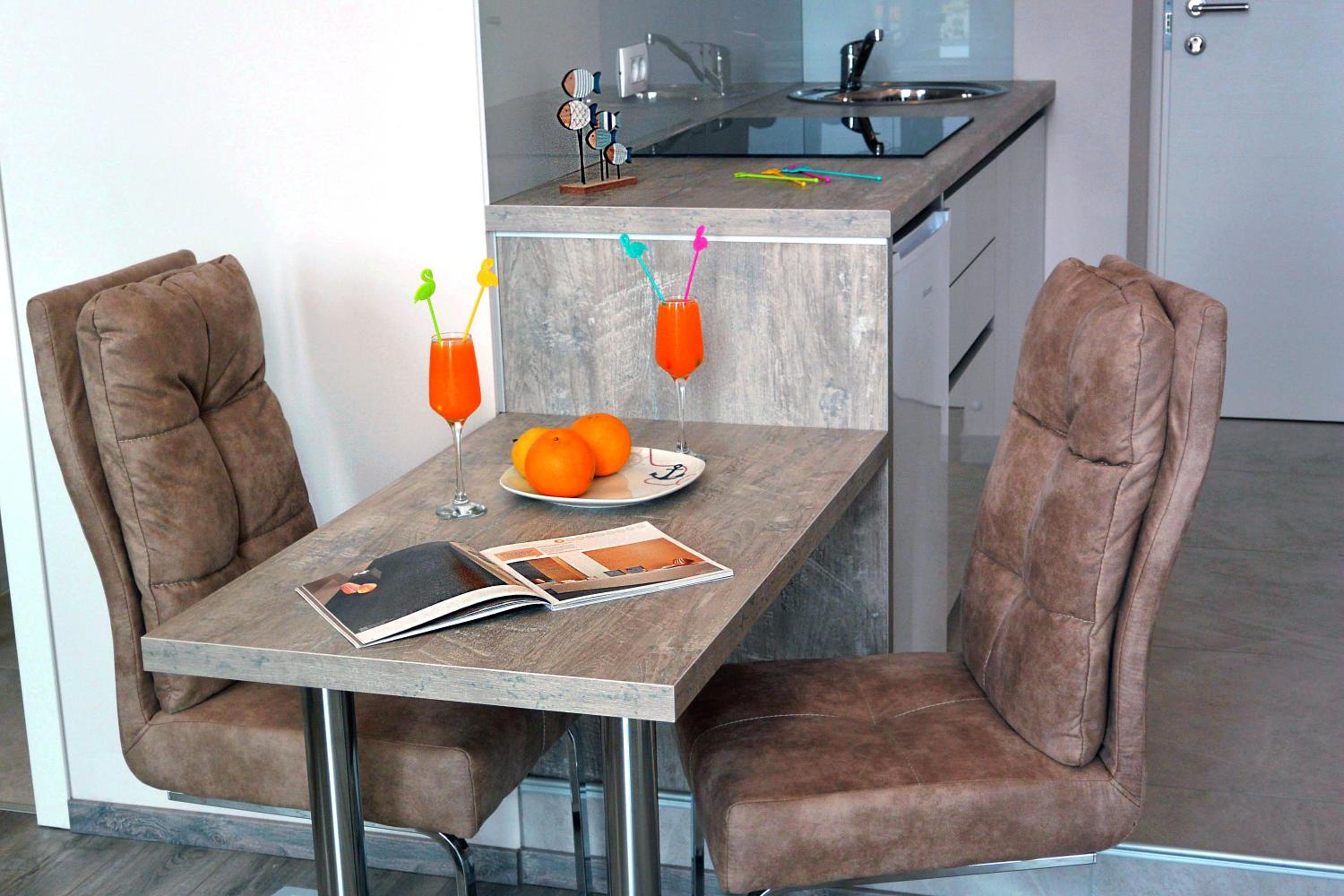 Hotel Center Vibes Lux - Image 1