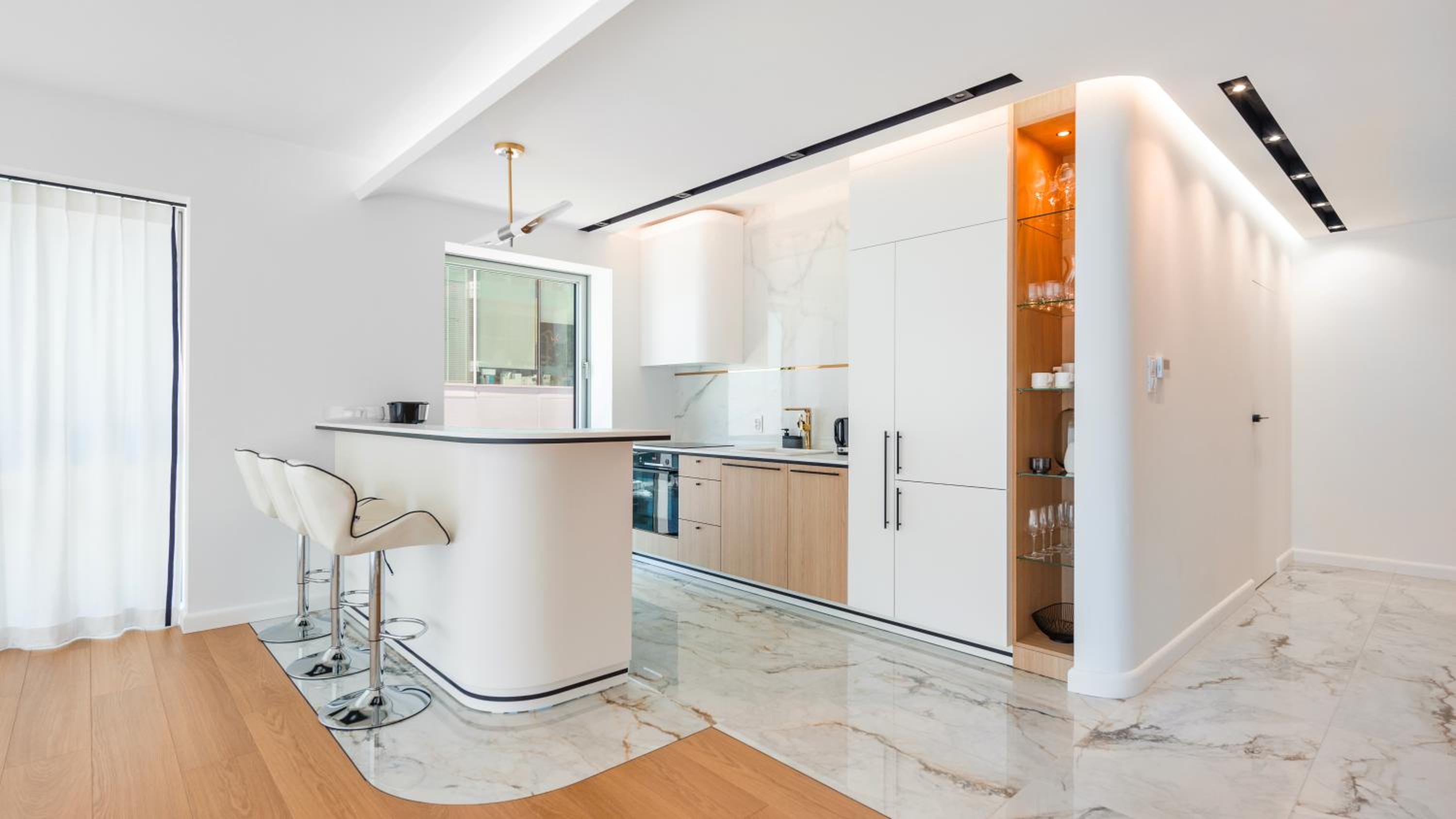 Flatbook - City Center Apartments Yacht Park