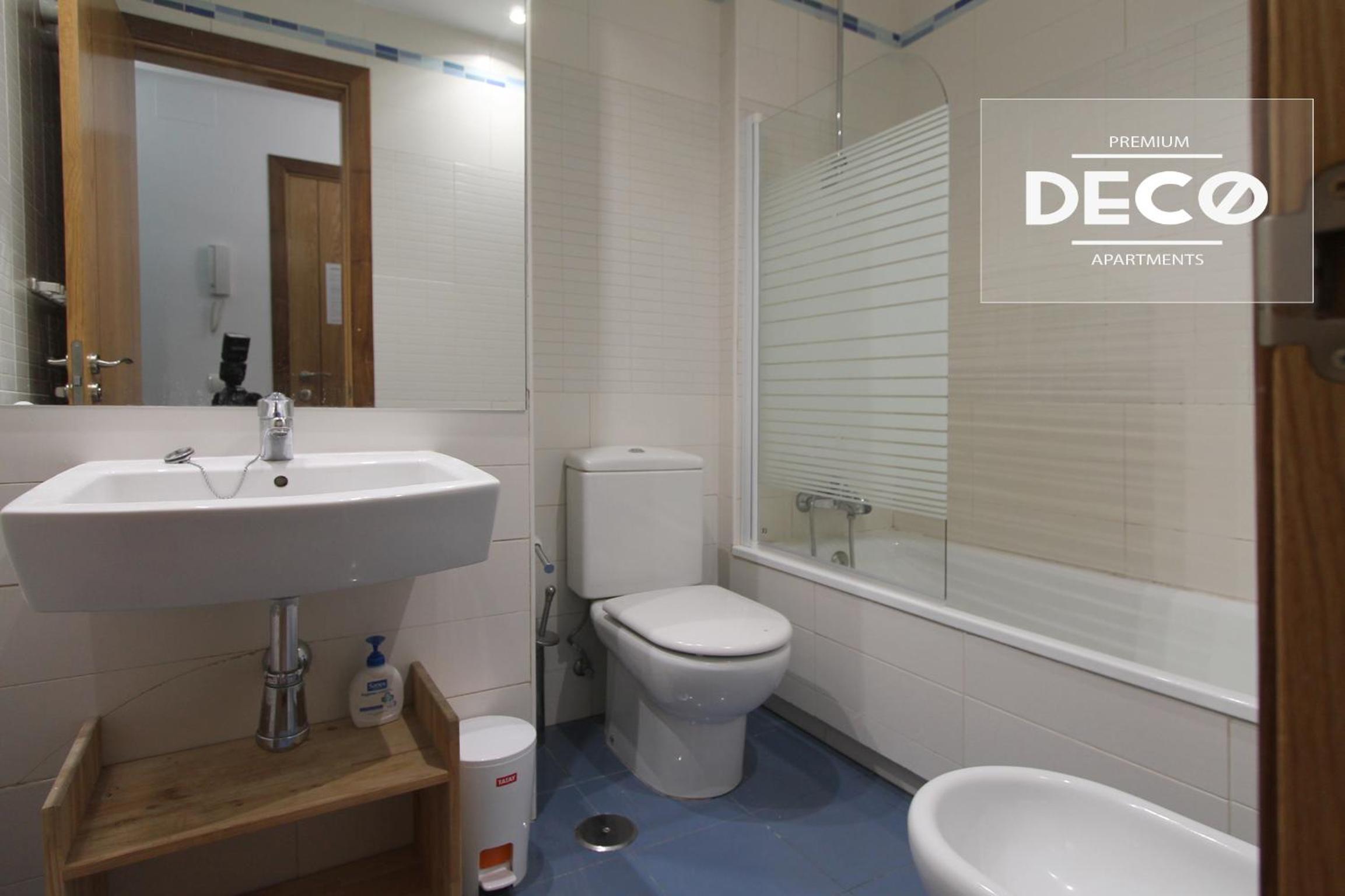 Apartamentos Conde Duque Decó