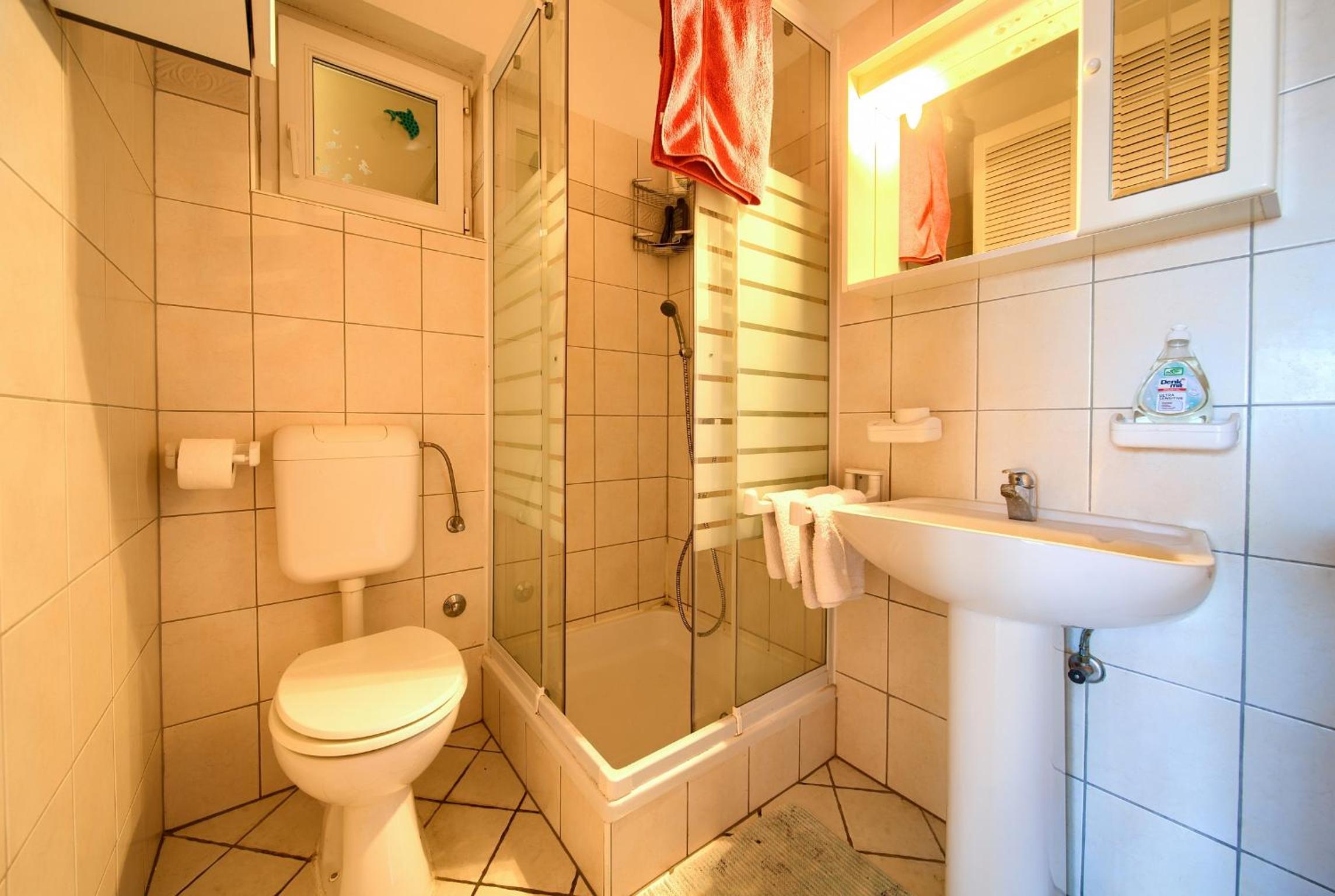 Photo 36