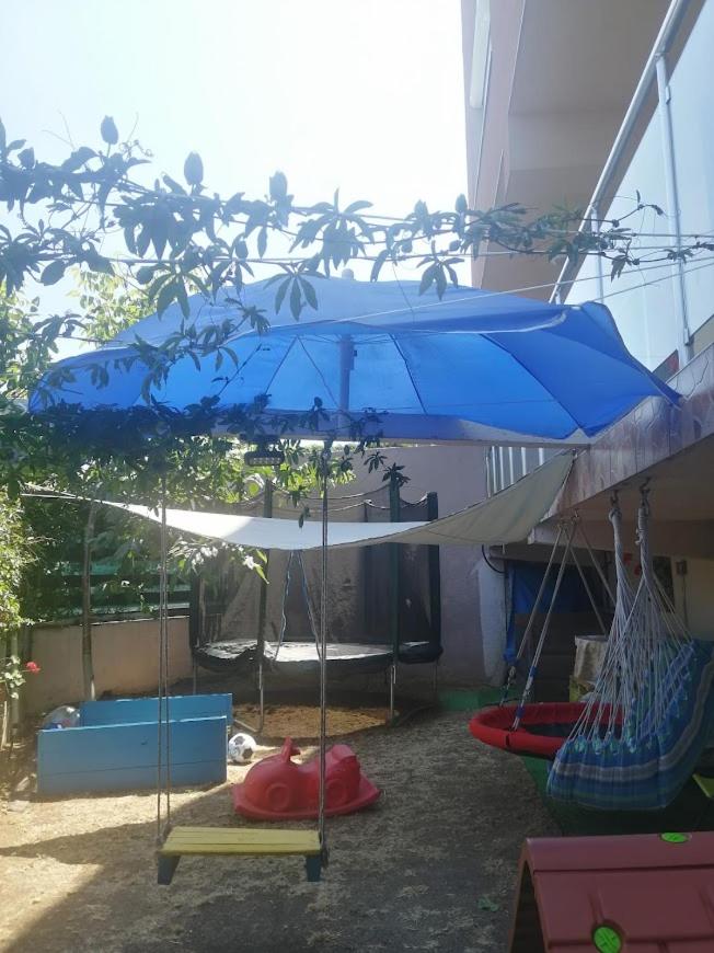 Guest House 