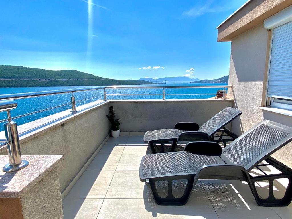 Apartments Domane Nenad