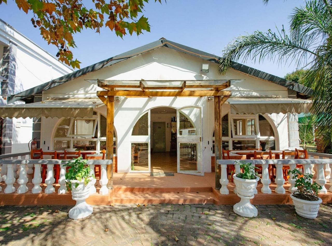 Golden Candle Guest House
