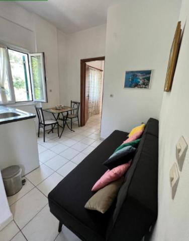 Lithino Apartments · 5min From the Beach view 3