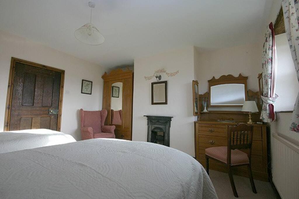 Bach y Graig cottage